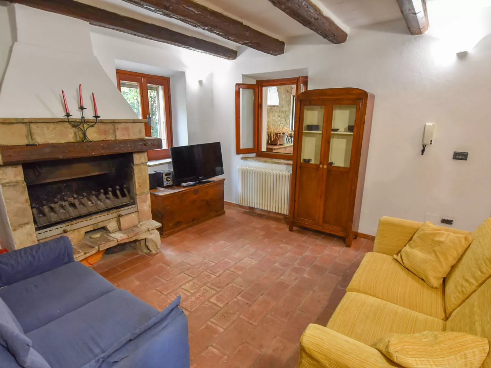 Casale Antica Pietra-Dedans