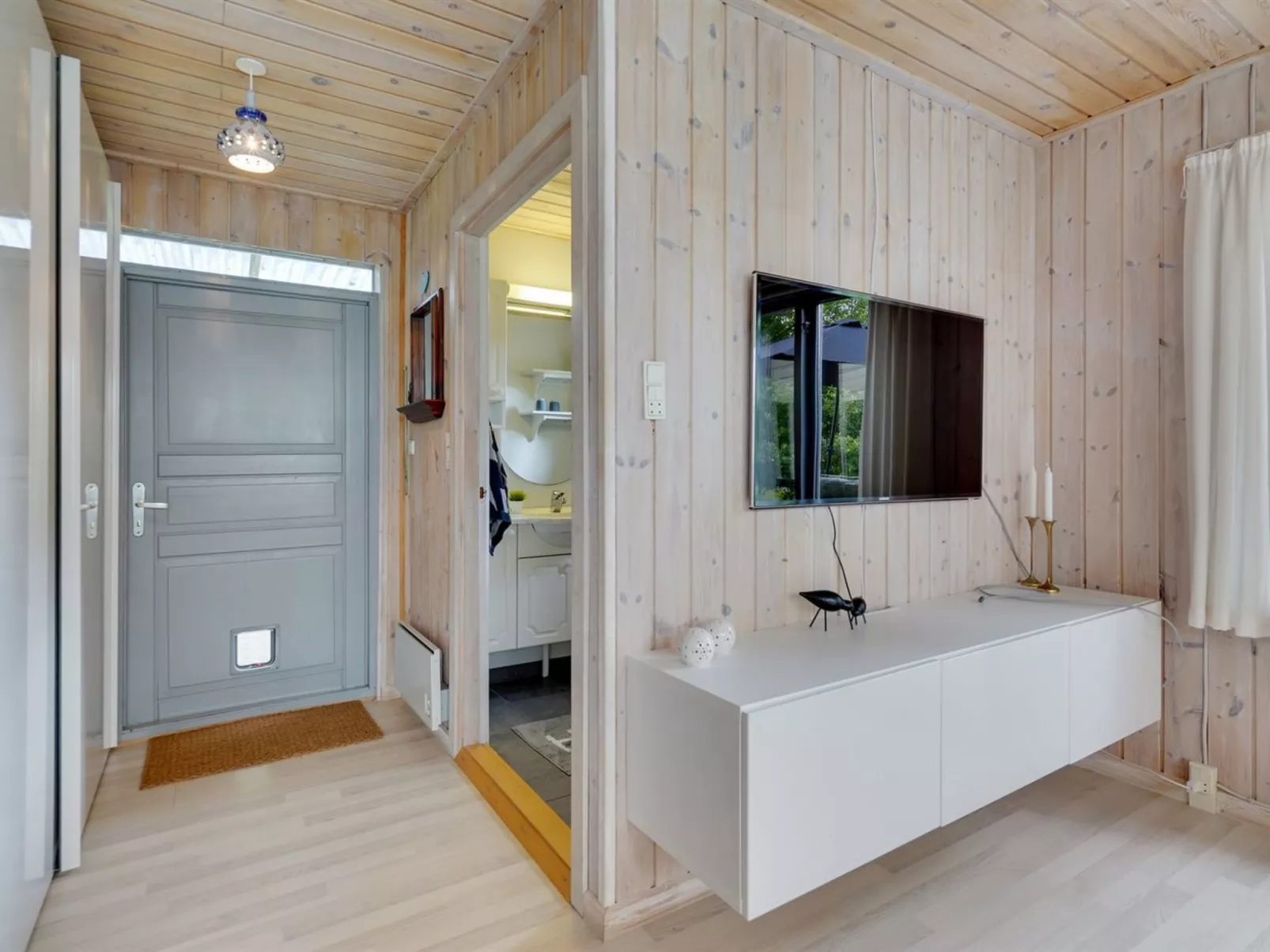 "Ane" - 1.7km from the sea-Inside