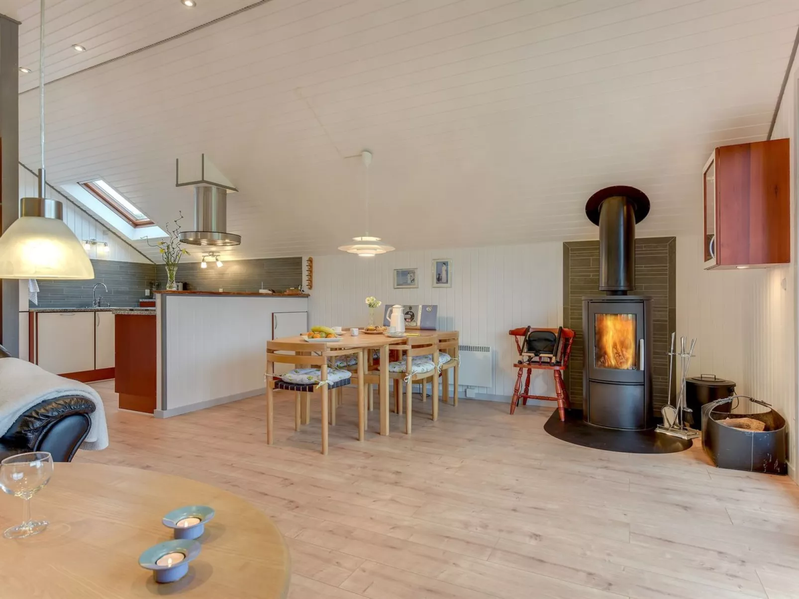 "Tican" - 400m from the sea-Inside