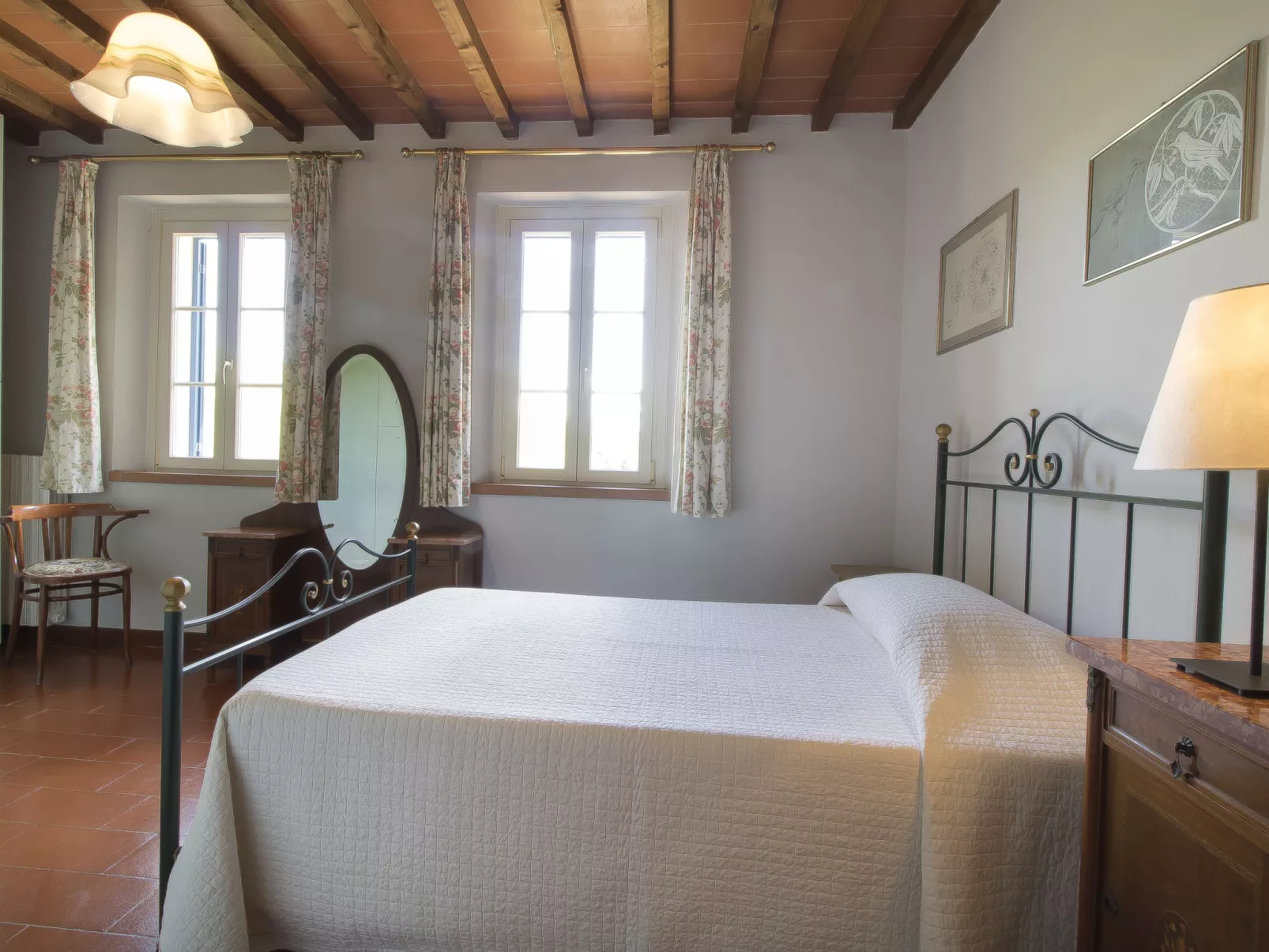 Podere le Valli-Inside