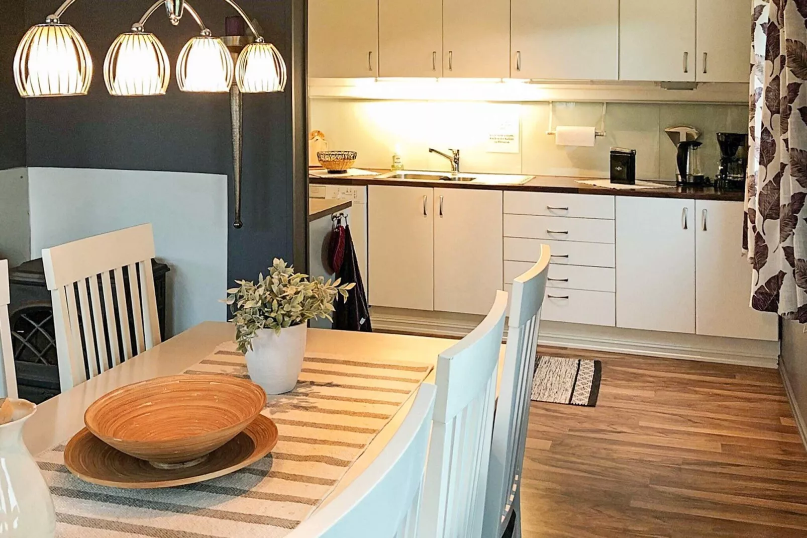 6 person holiday home in AVERØY-Indoor