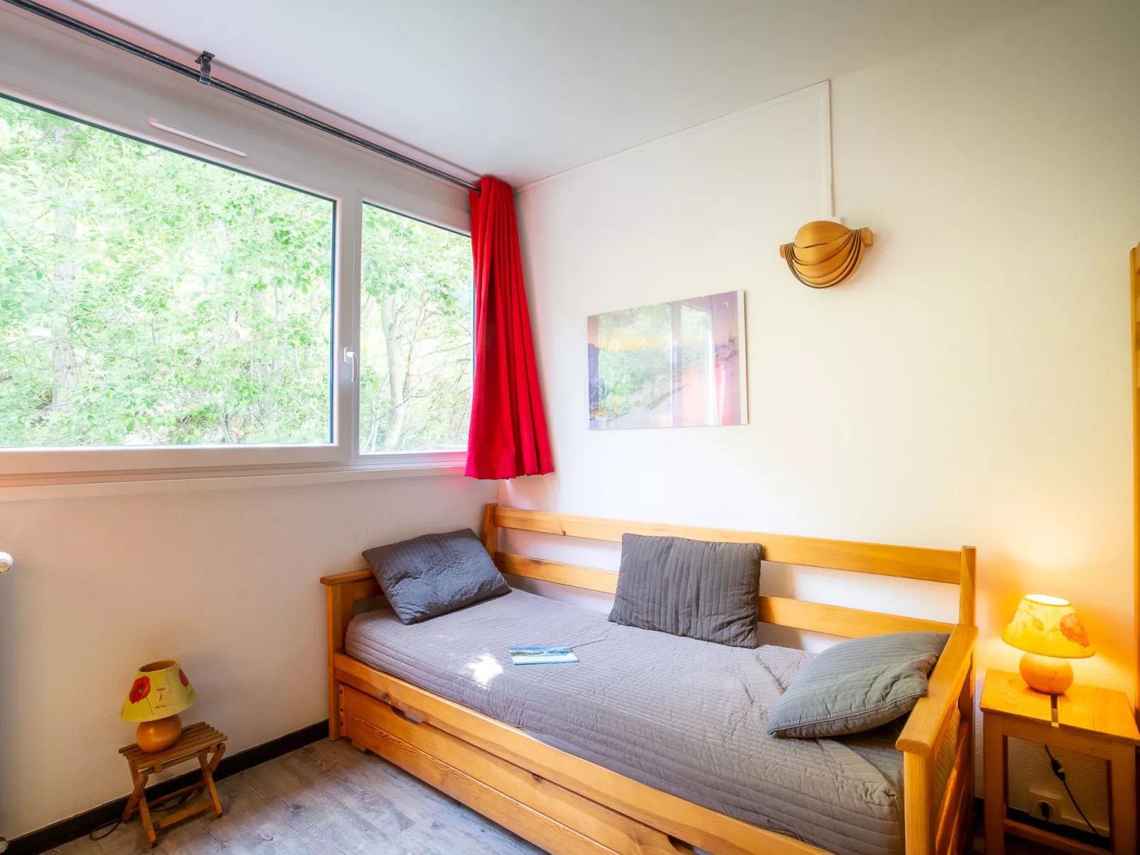 Les Lauzes C19-Inside