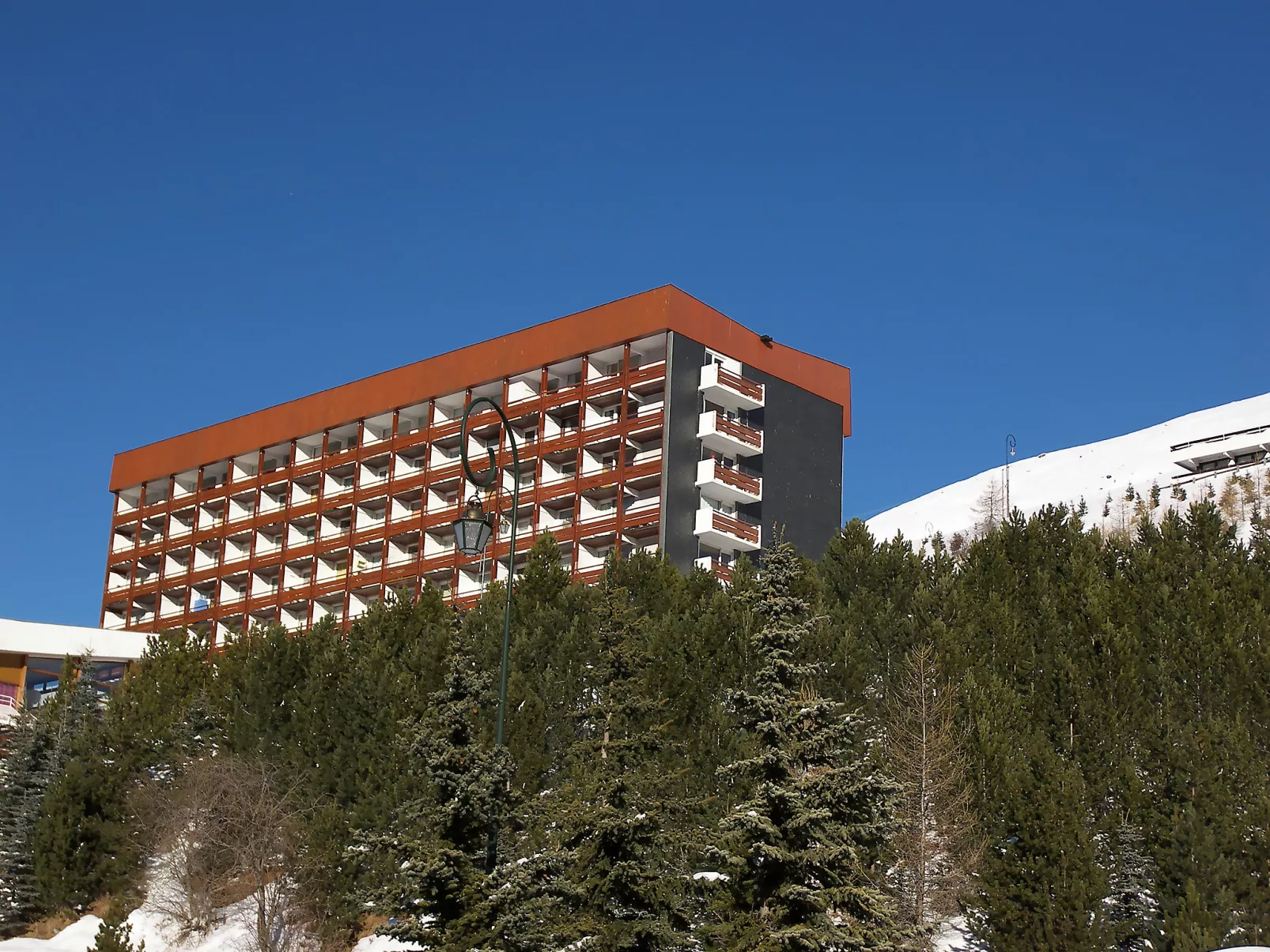 Les Lauzes C19-Outside