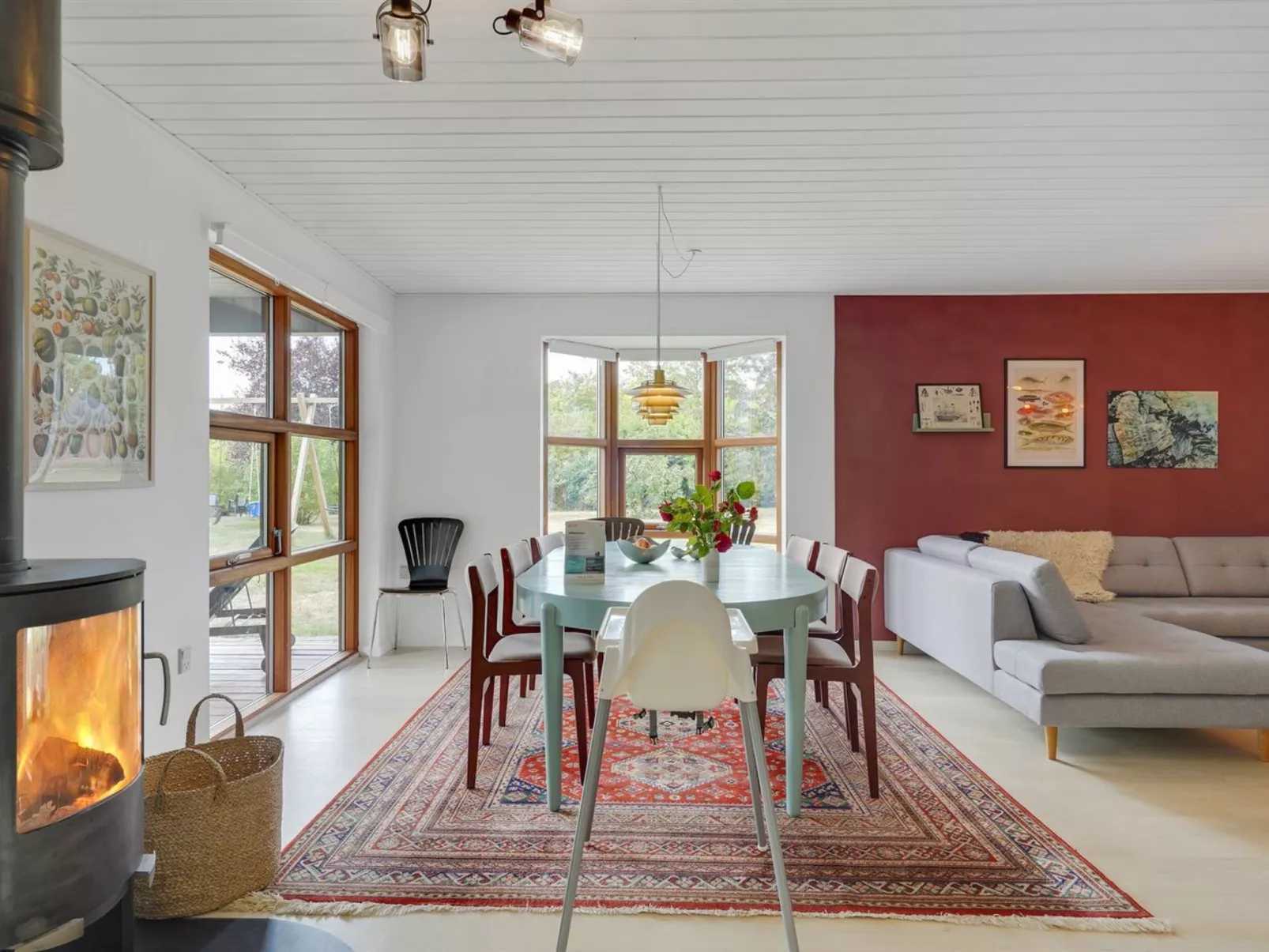 "Jorith" - 550m from the sea-Inside