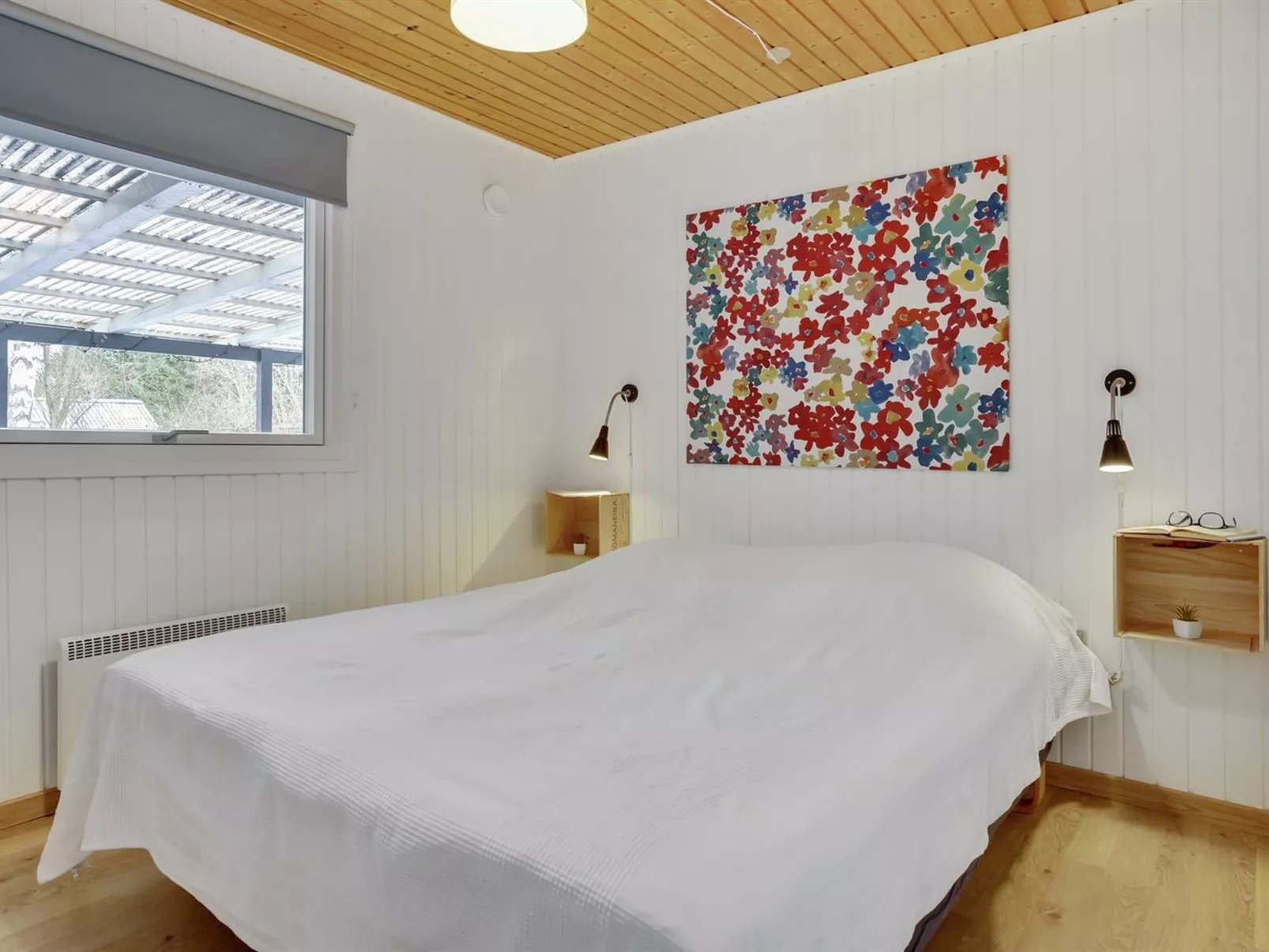 "Sverker" - 300m from the sea-Drinnen