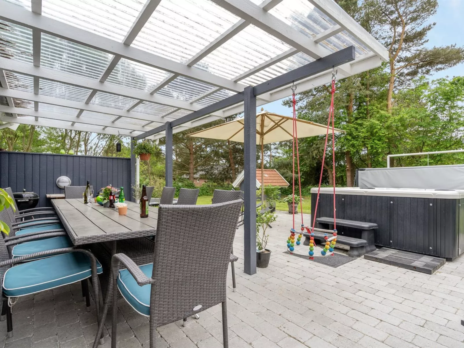 "Sverker" - 300m from the sea-Draußen