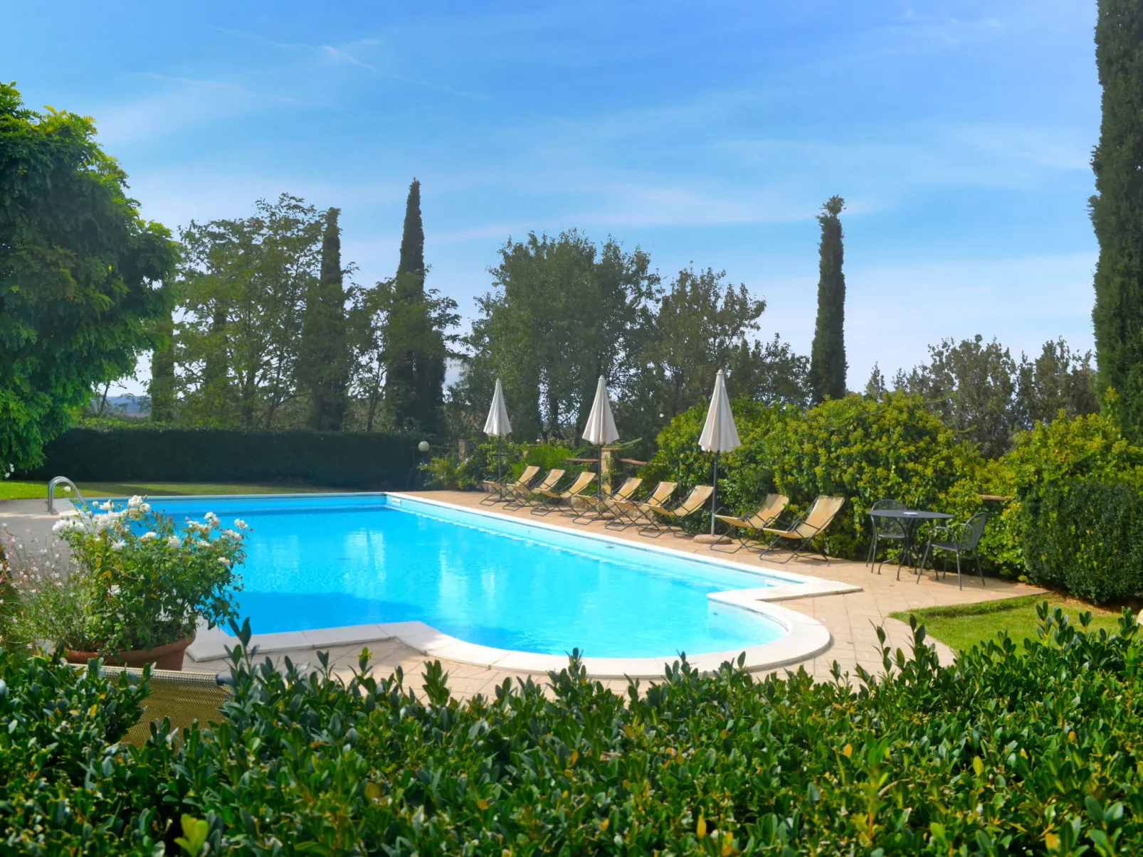Montecucco Winery-Outside