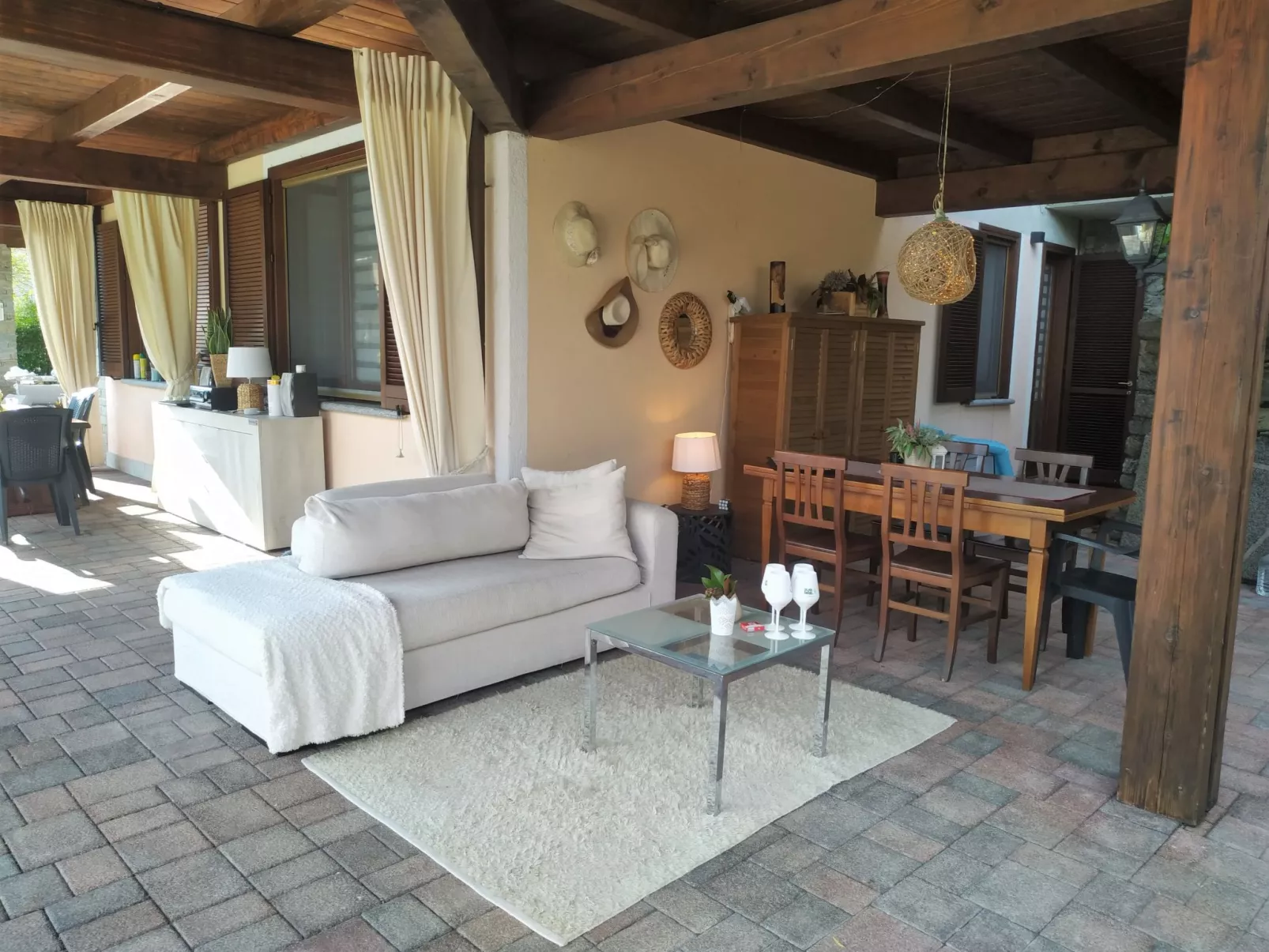 Valley View Pool Apartment-Outside