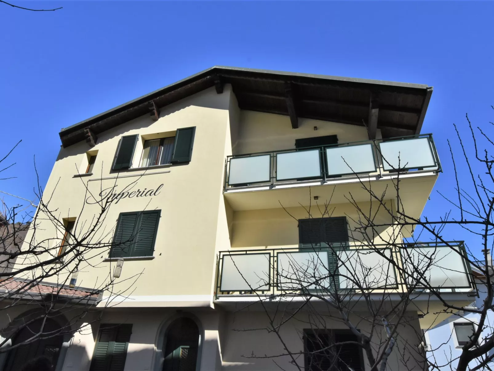Stelvio-Outside