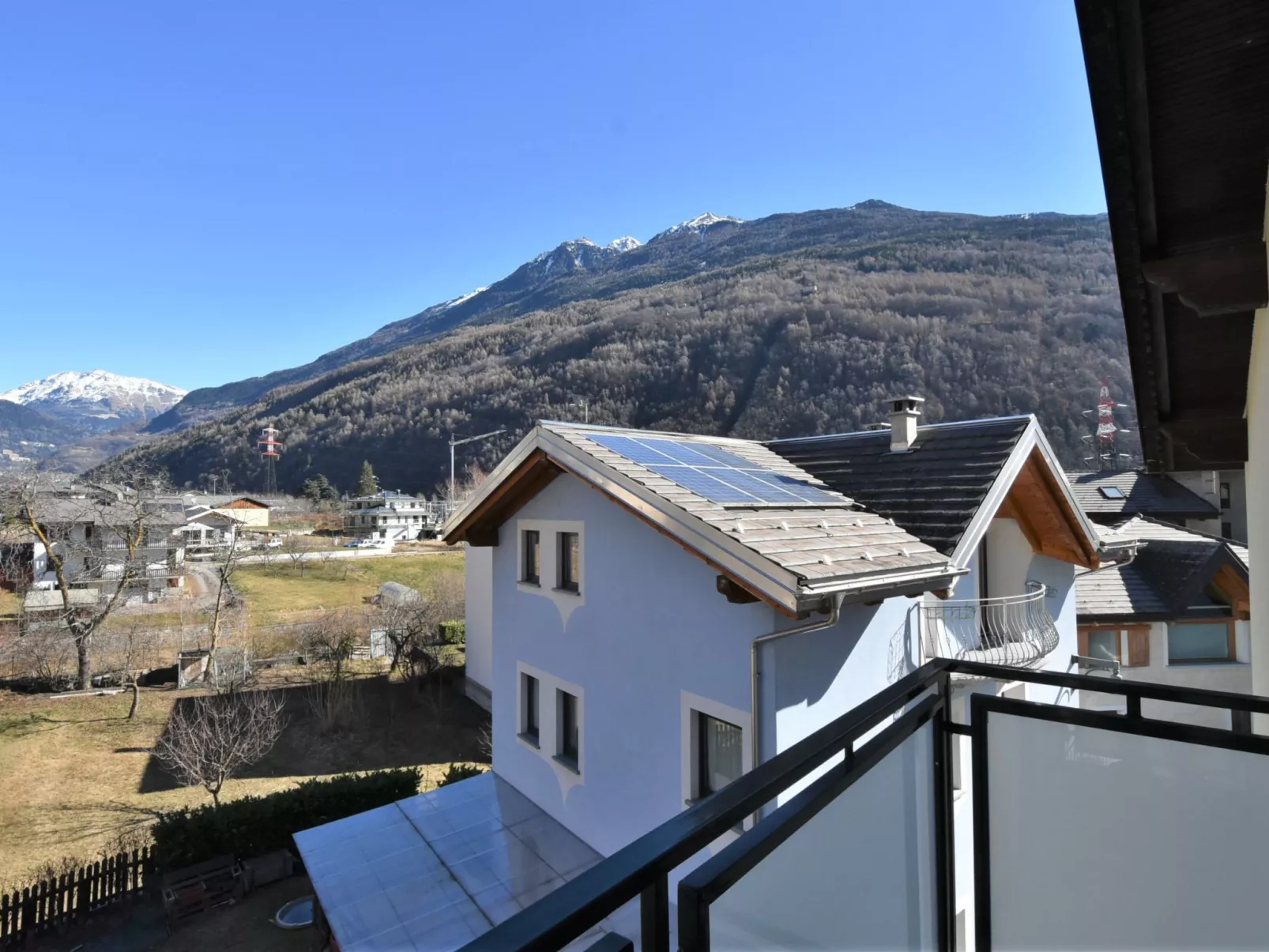 Stelvio-Outside
