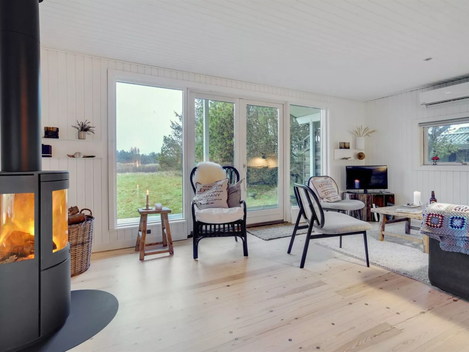 "Ayelen" - 600m from the sea-Inside