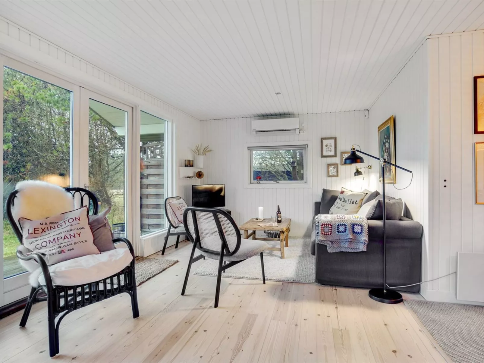 "Ayelen" - 600m from the sea-Inside