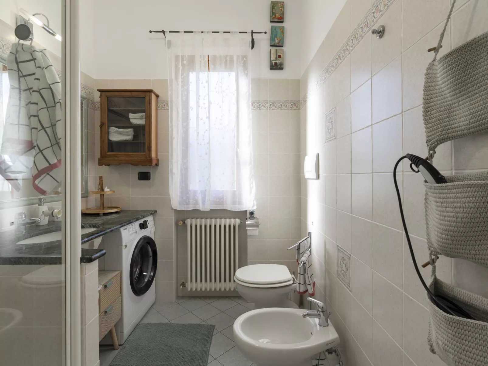 Casa Lory-Inside
