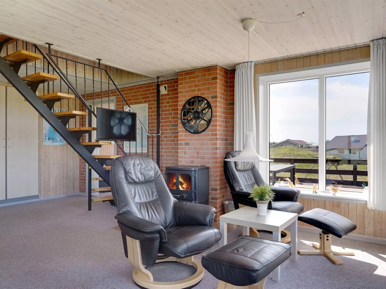 "Helfrida" - 350m from the sea-Inside
