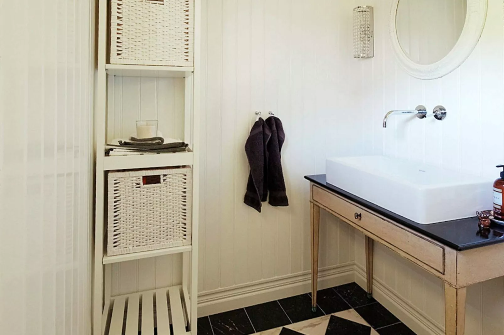 6 person holiday home in LAHOLM-Indoor