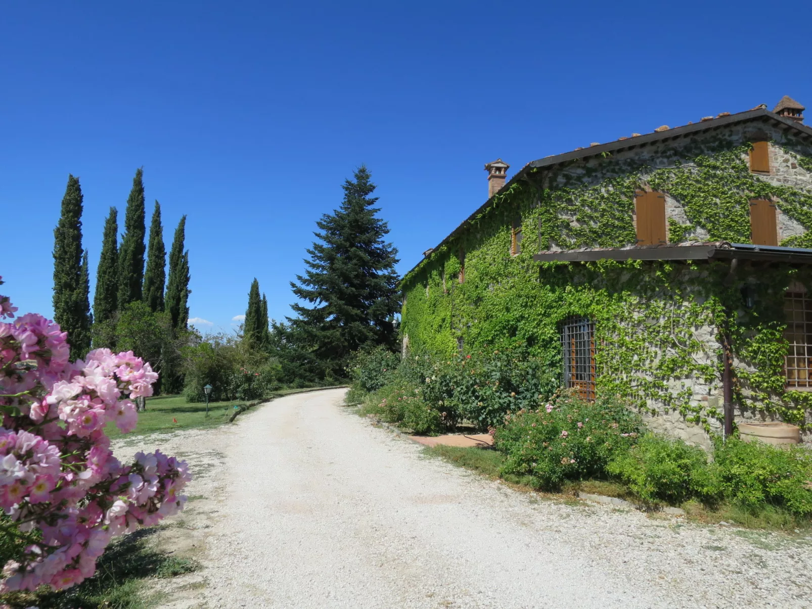 Casa Ingrid-Dehors