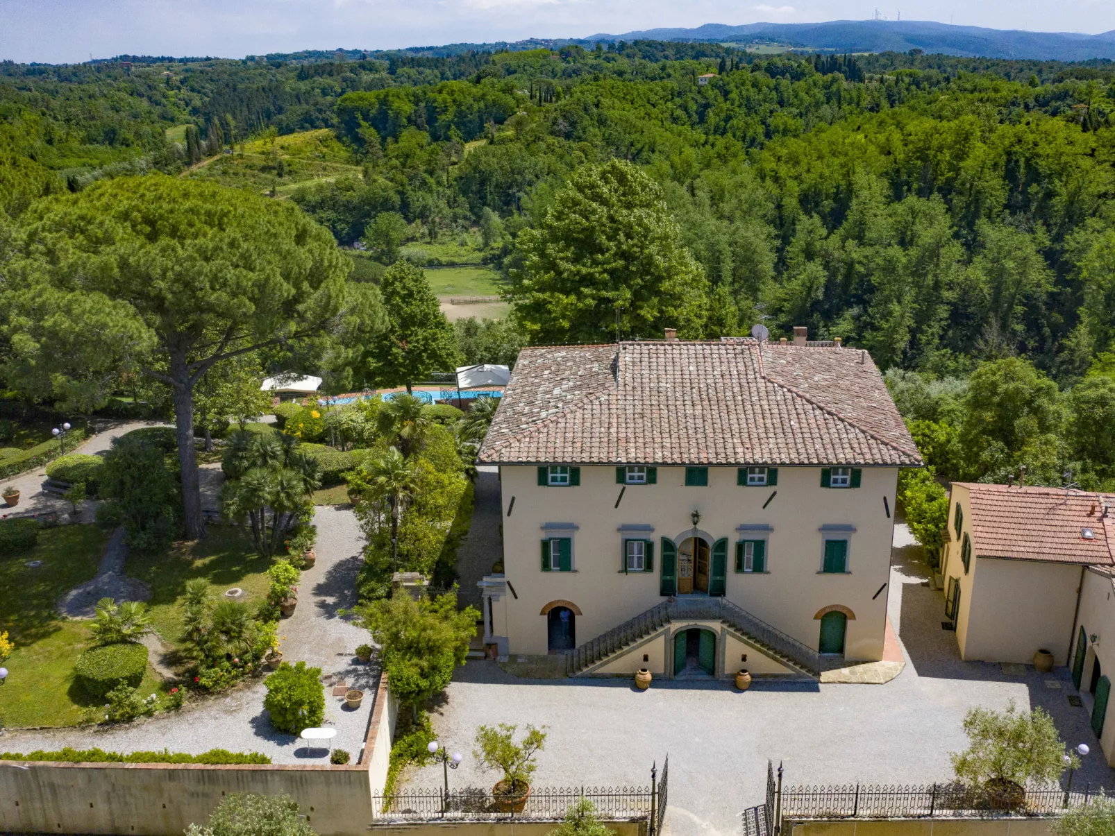 Villa La Guardia Vecchia-Dehors