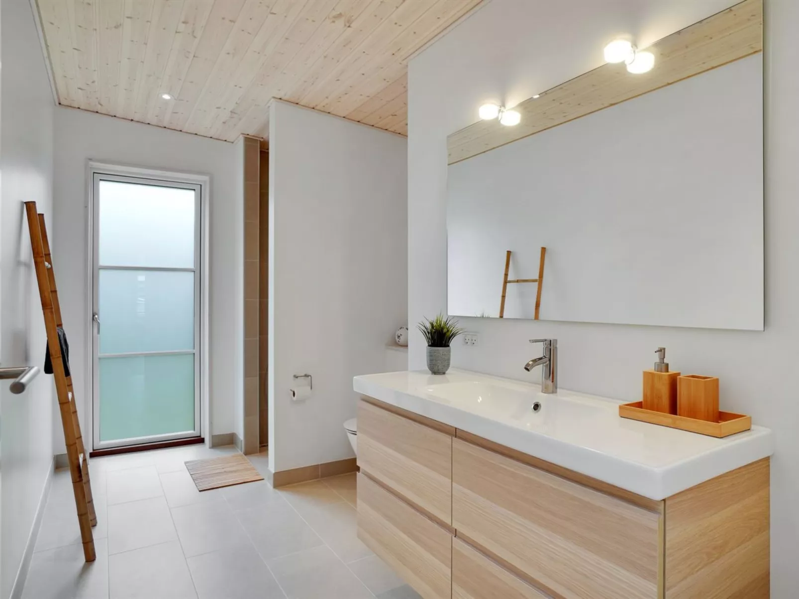 "Engli" - 90m from the sea-Inside