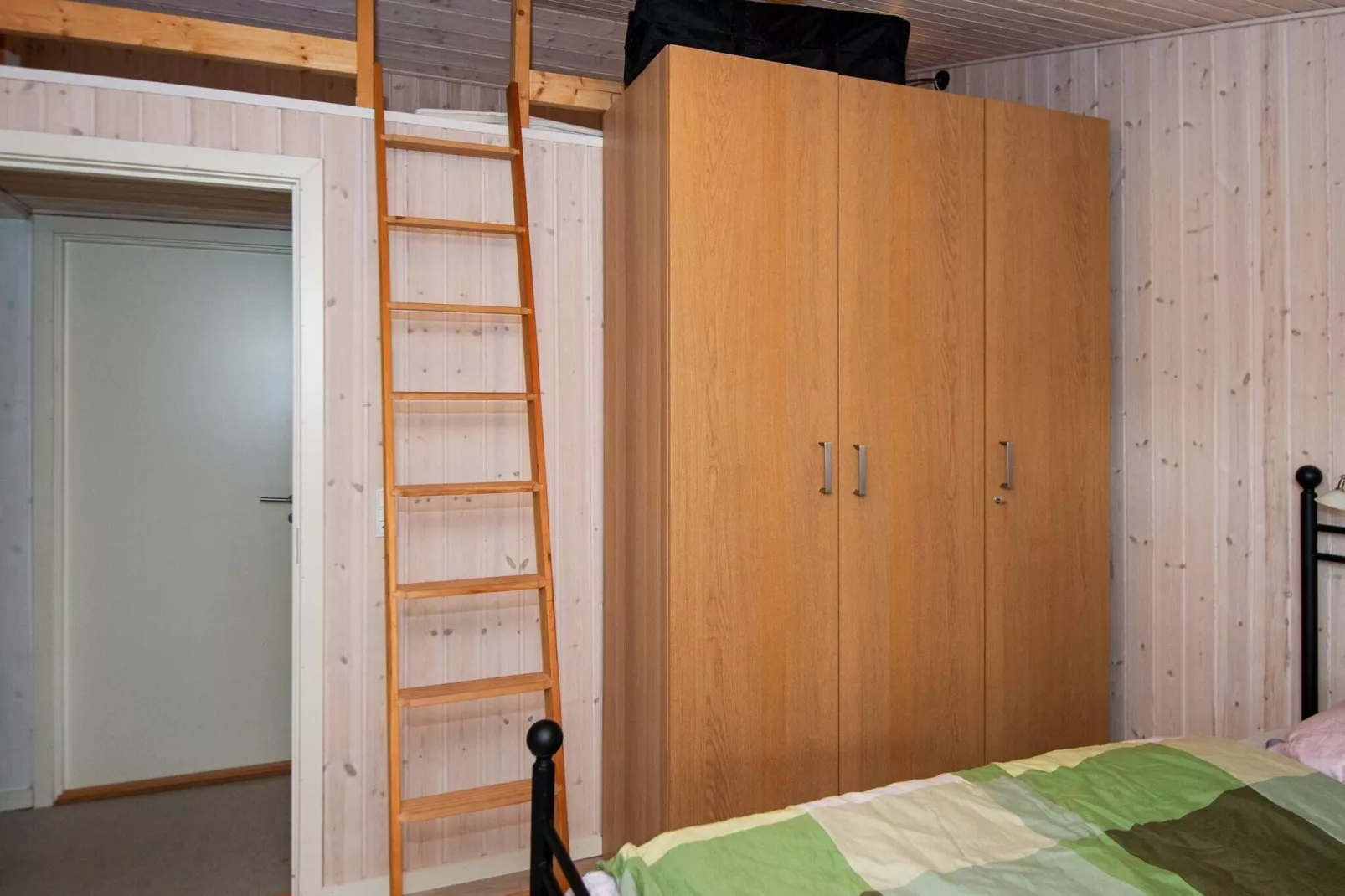 10 person holiday home in Rønde-Indoor