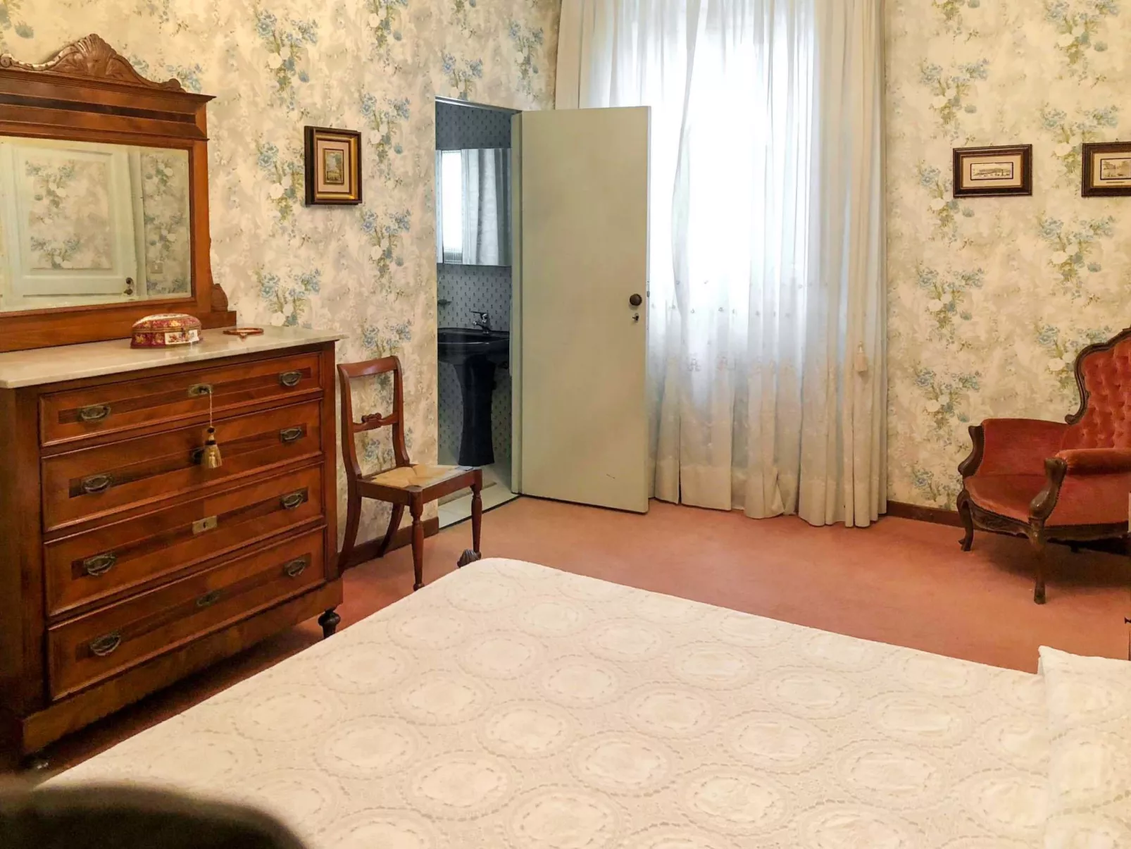 Villa La Guardia Vecchia-Drinnen