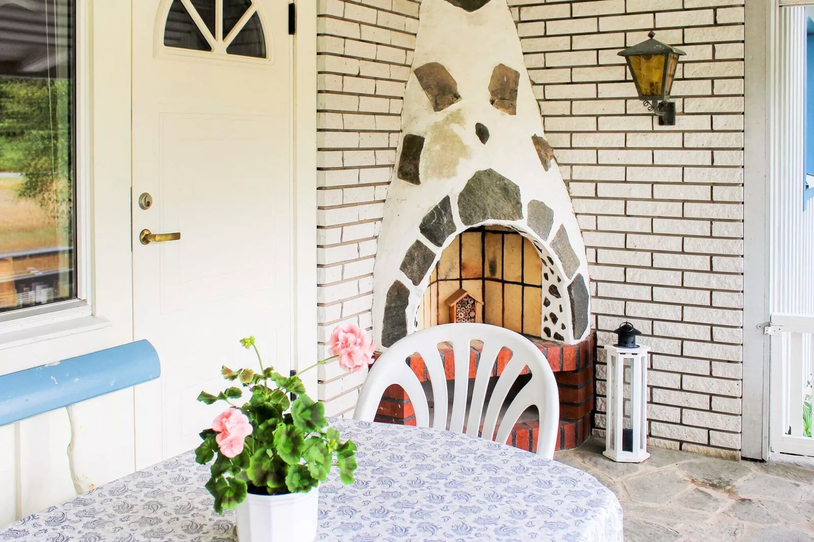 6 person holiday home in TROLLHÄTTAN-Outdoor