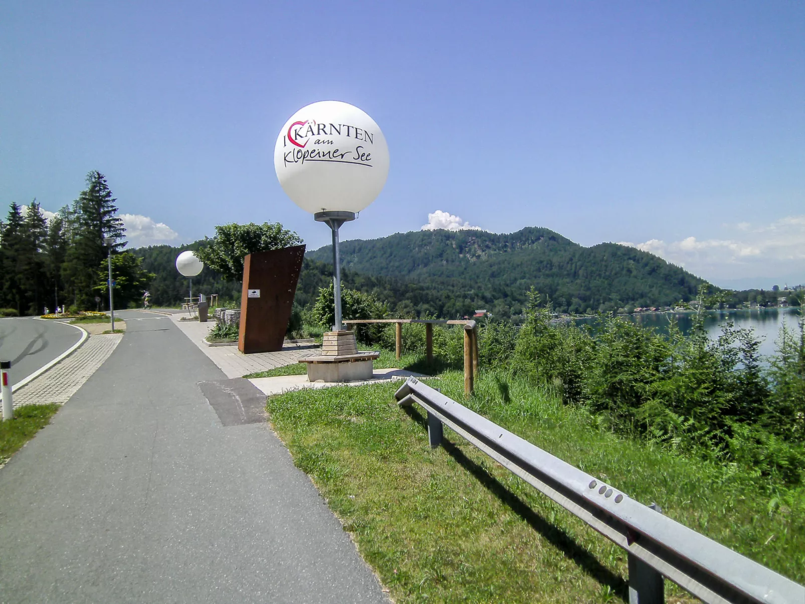 Laube-Outside