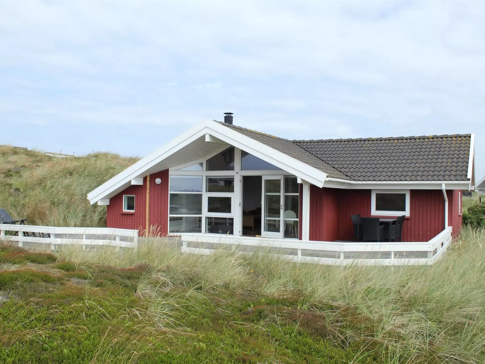 "Emelie" - 200m from the sea-Outside