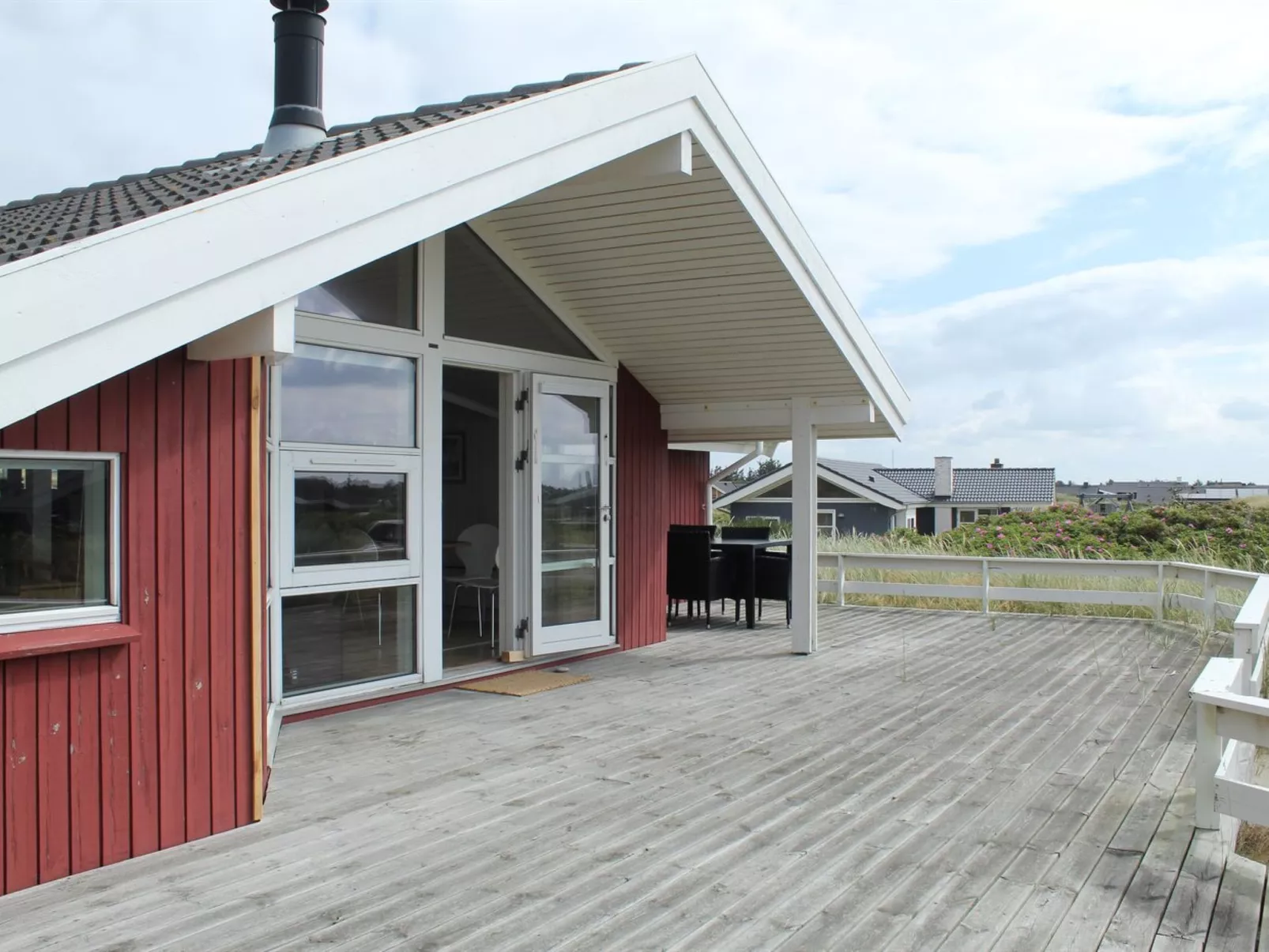 "Emelie" - 200m from the sea-Outside