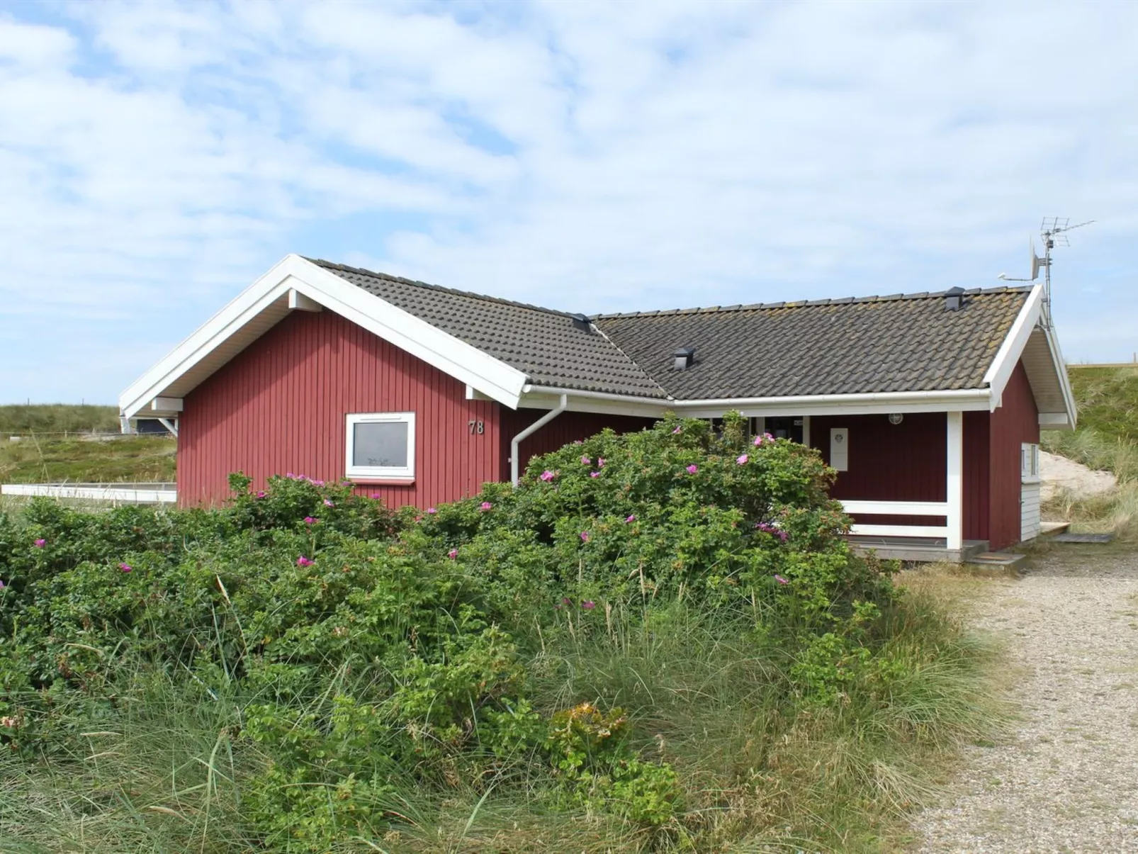 "Emelie" - 200m from the sea-Outside
