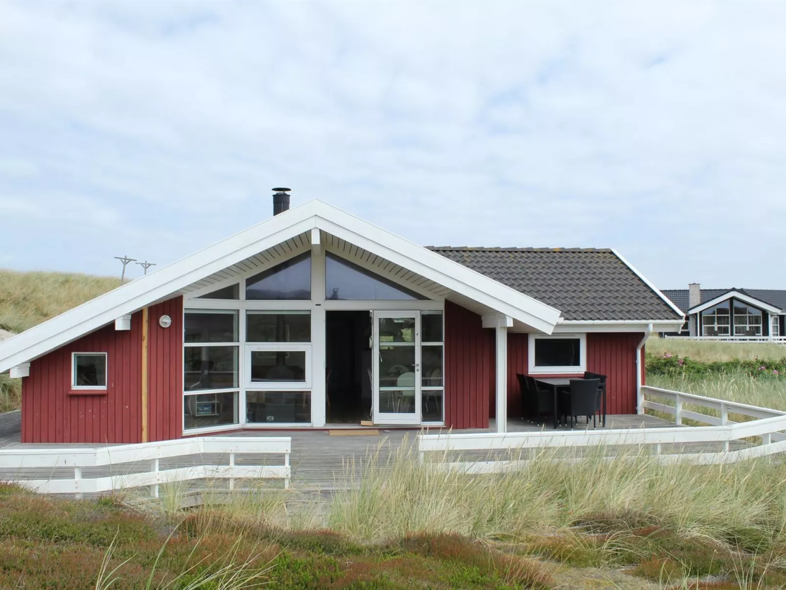 "Emelie" - 200m from the sea-Outside