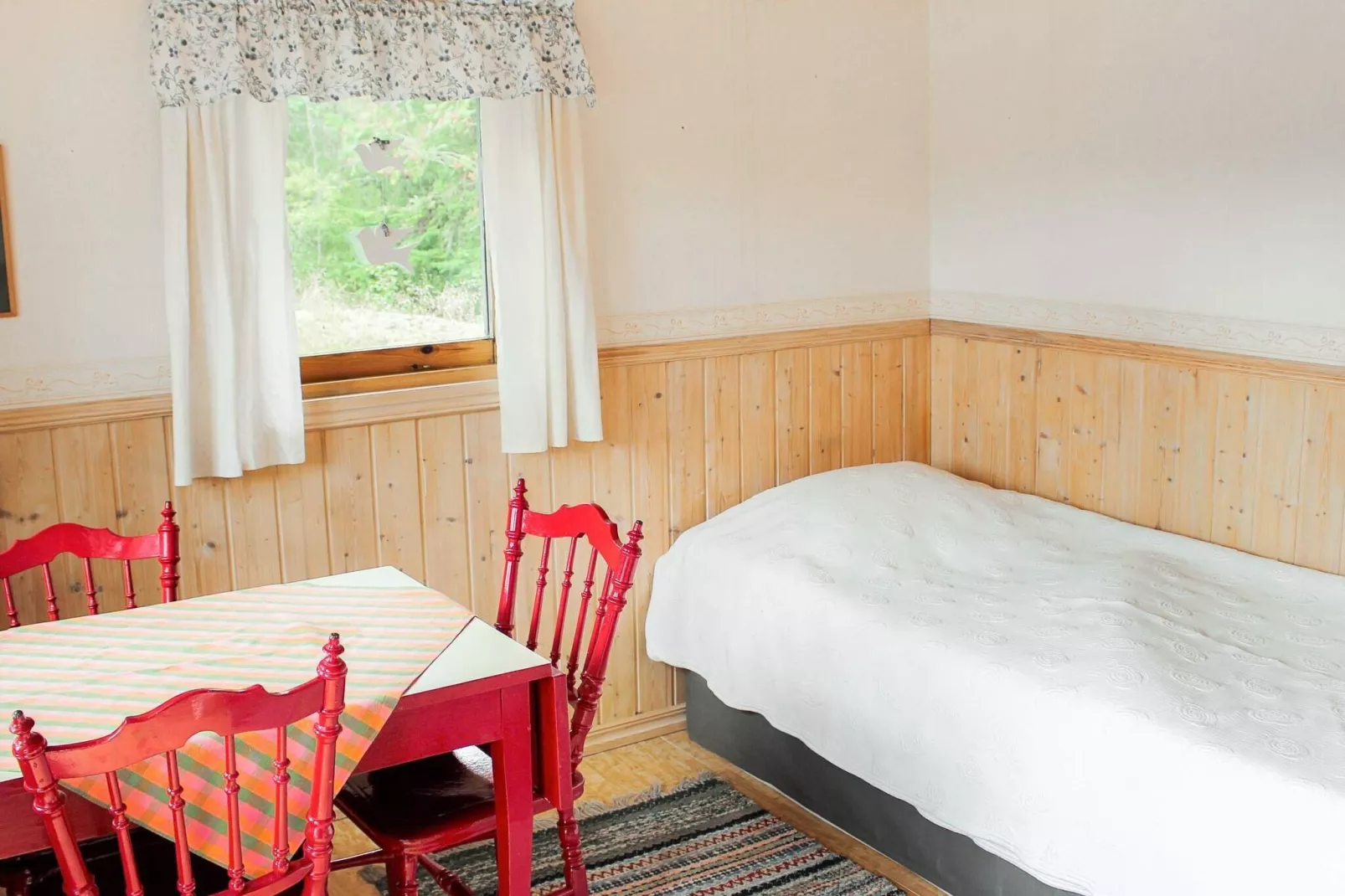 6 person holiday home in TROLLHÄTTAN-Indoor