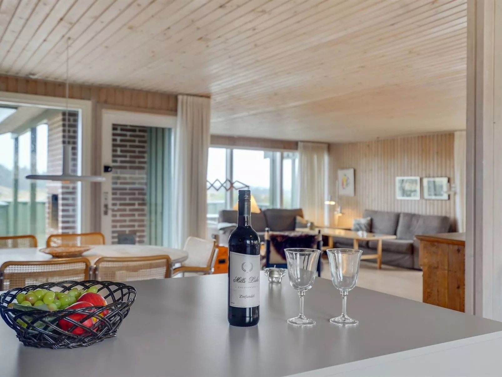 "Fransine" - 480m from the sea-Inside