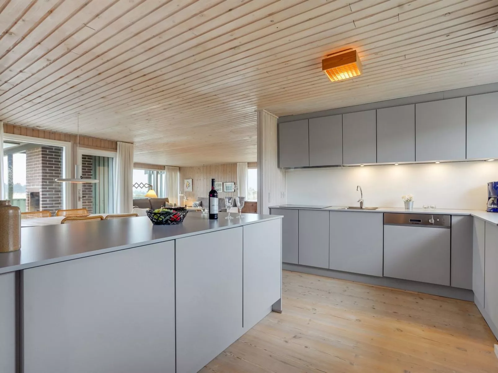 "Fransine" - 480m from the sea-Inside