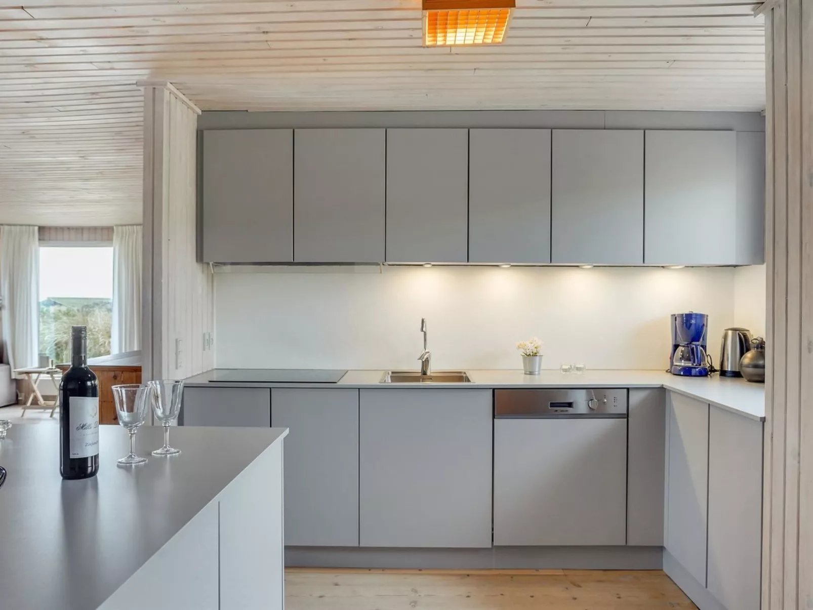 "Fransine" - 480m from the sea-Inside
