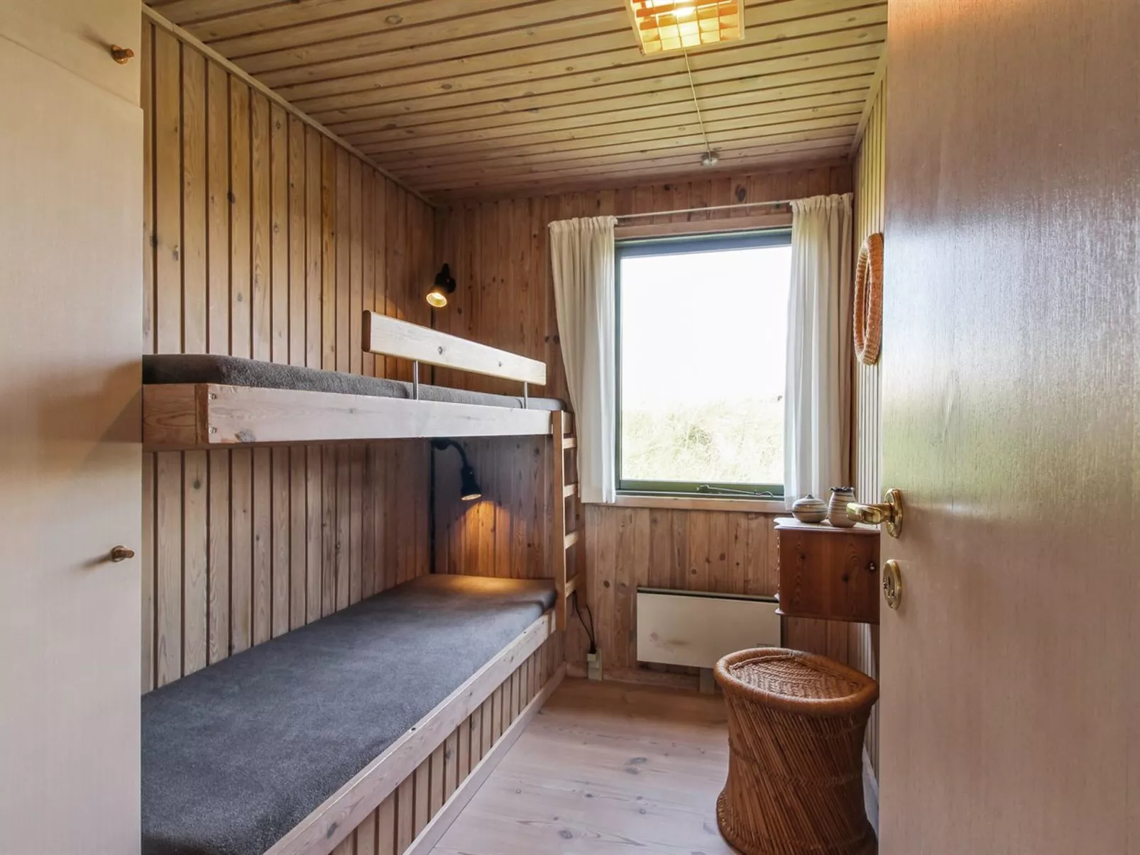 "Fransine" - 480m from the sea-Inside