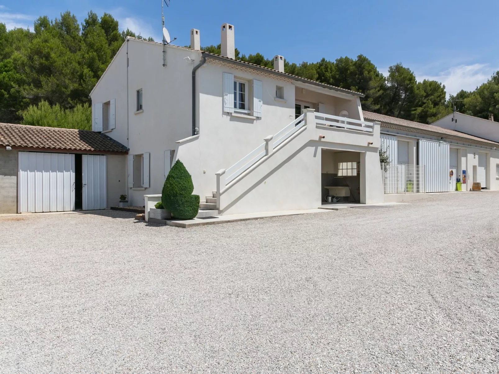 Domaine de Majobert-Outside