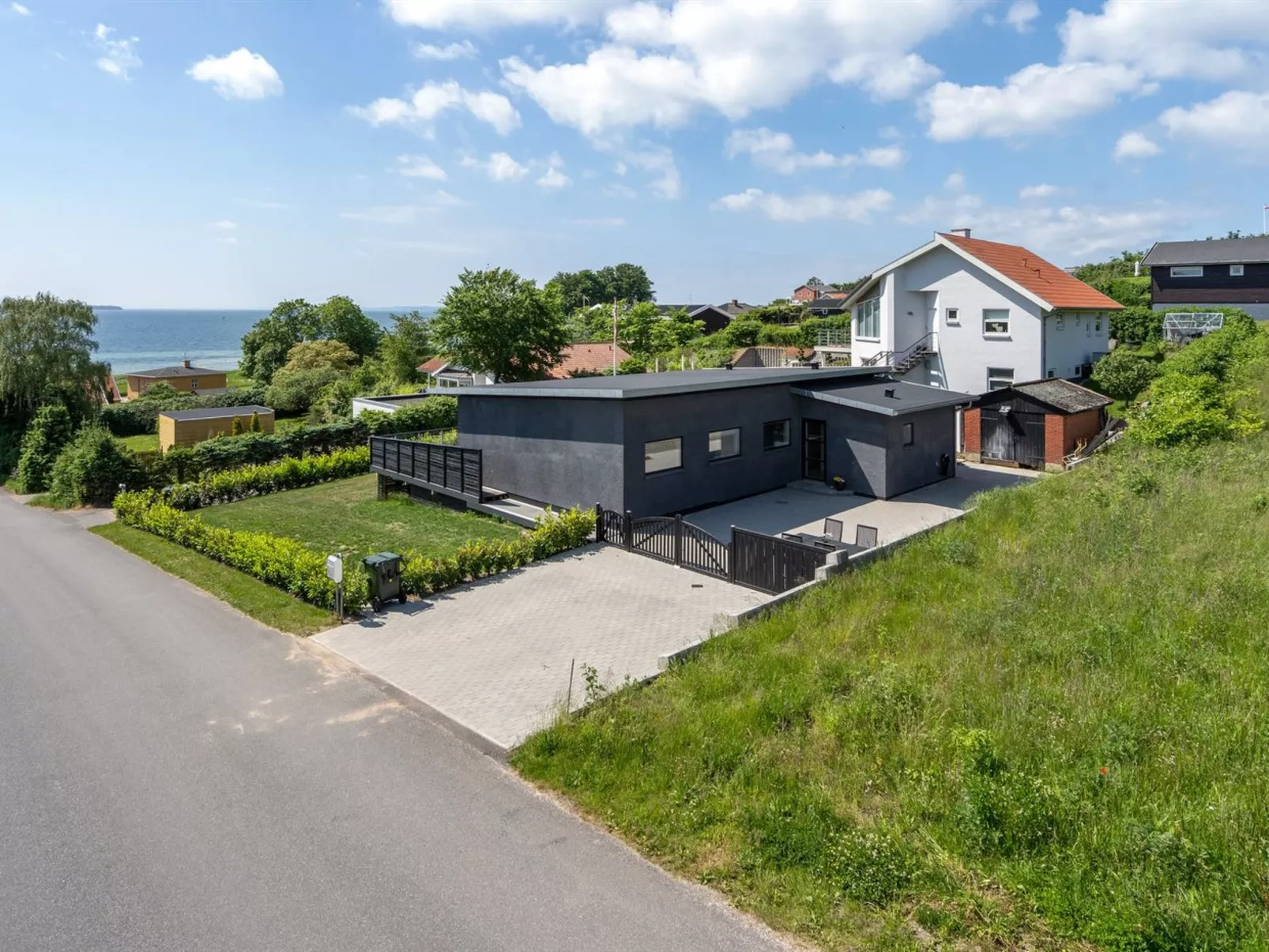 "Jadara" - 200m from the sea-Outside