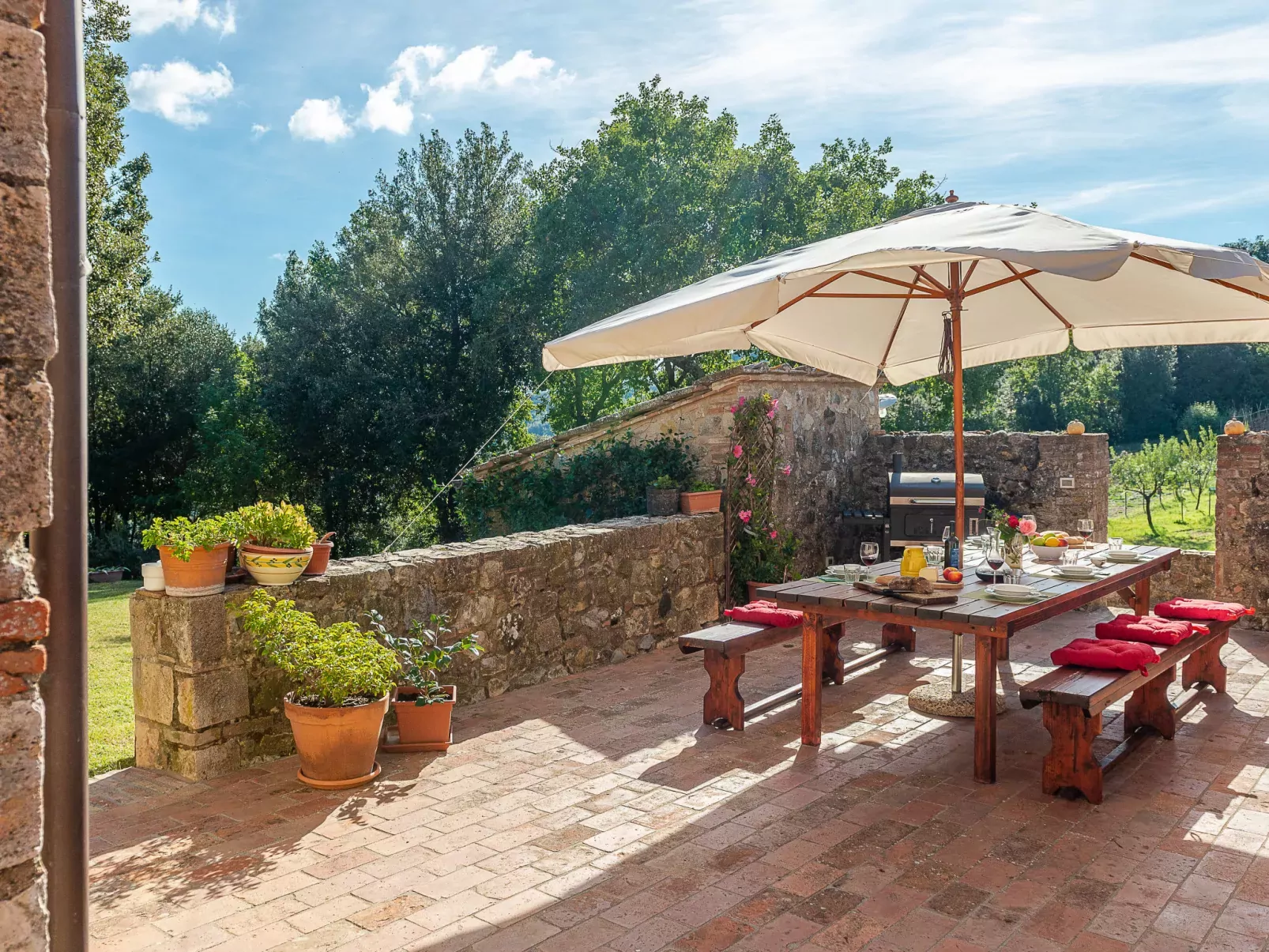 Podere Vignali-Outside