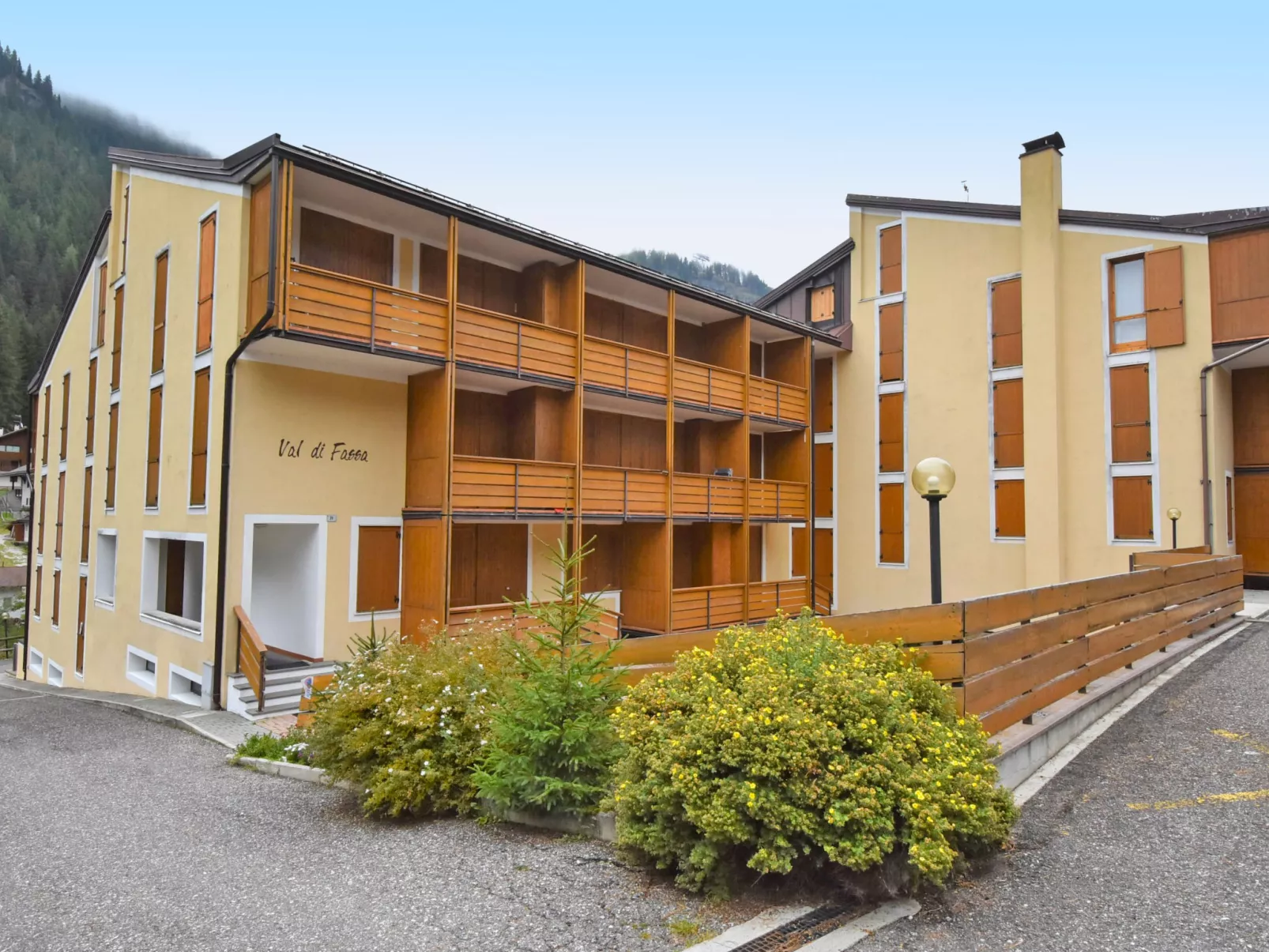 Condominio Val di Fassa-Outside