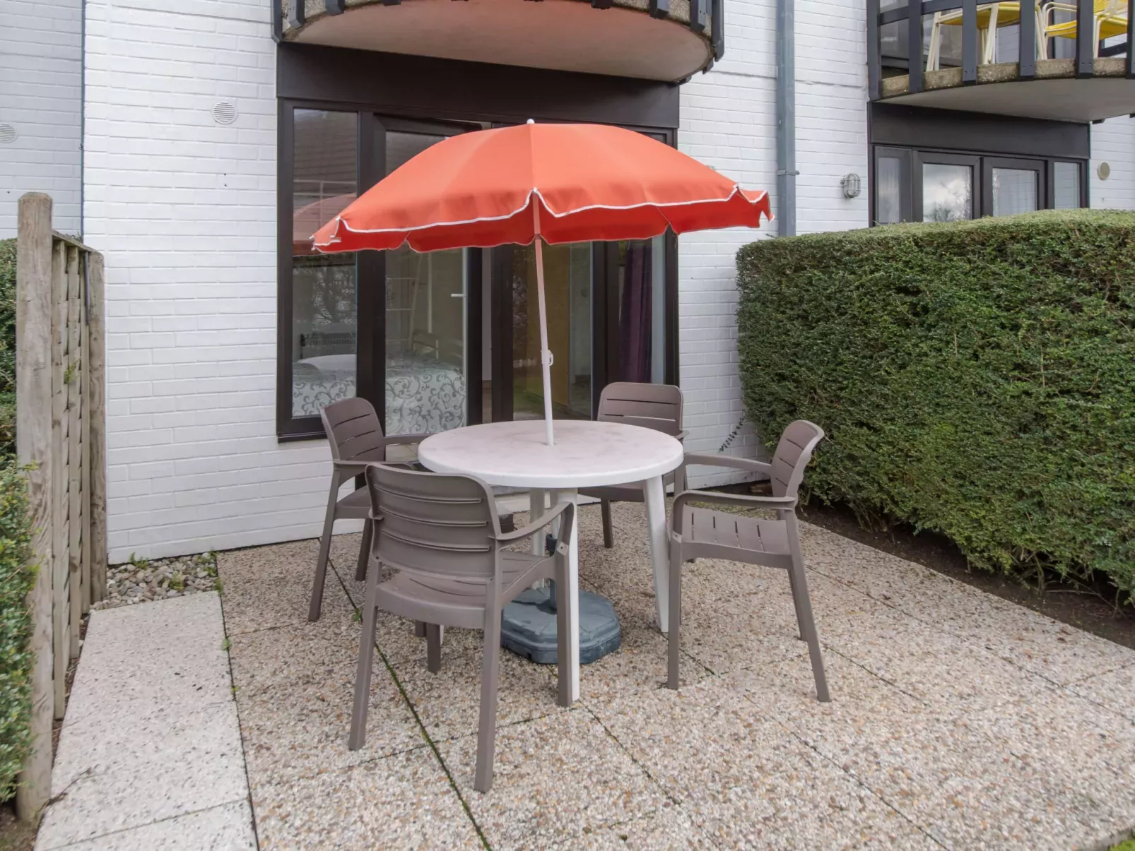 Siena with parking and shared pool-Draußen