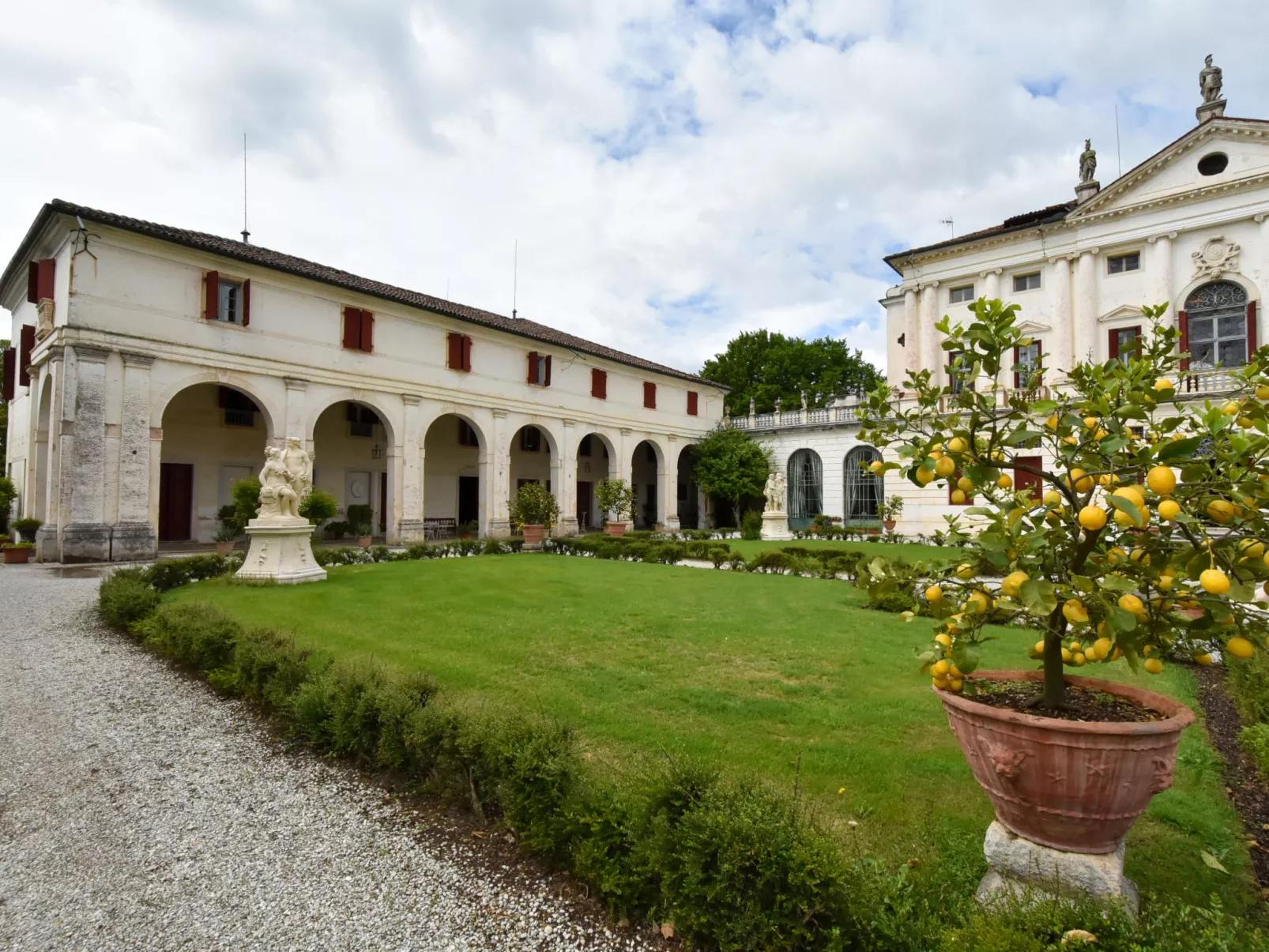 Barchessa Palladio-Dehors
