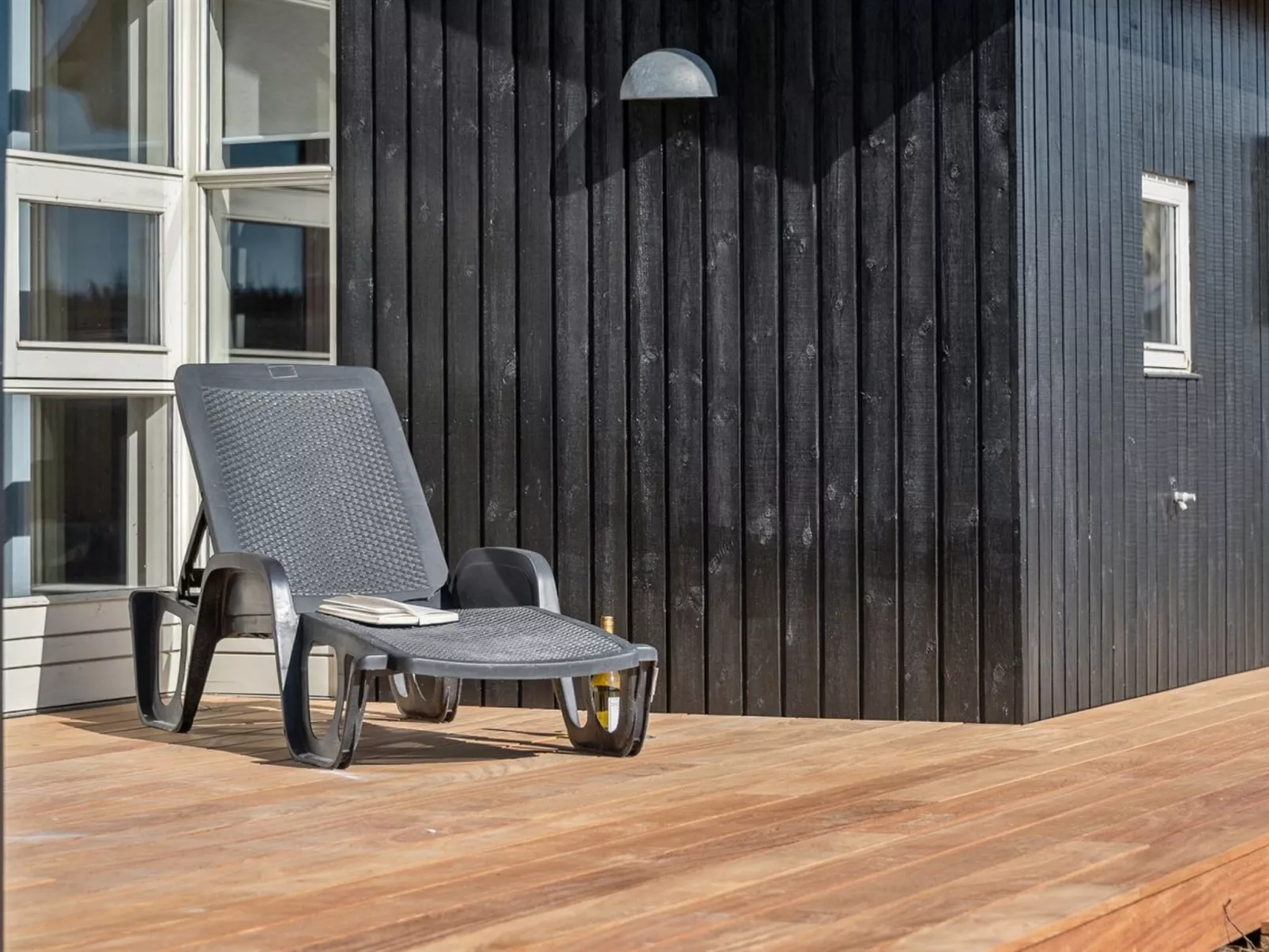 "Janni" - 250m from the sea-Outside