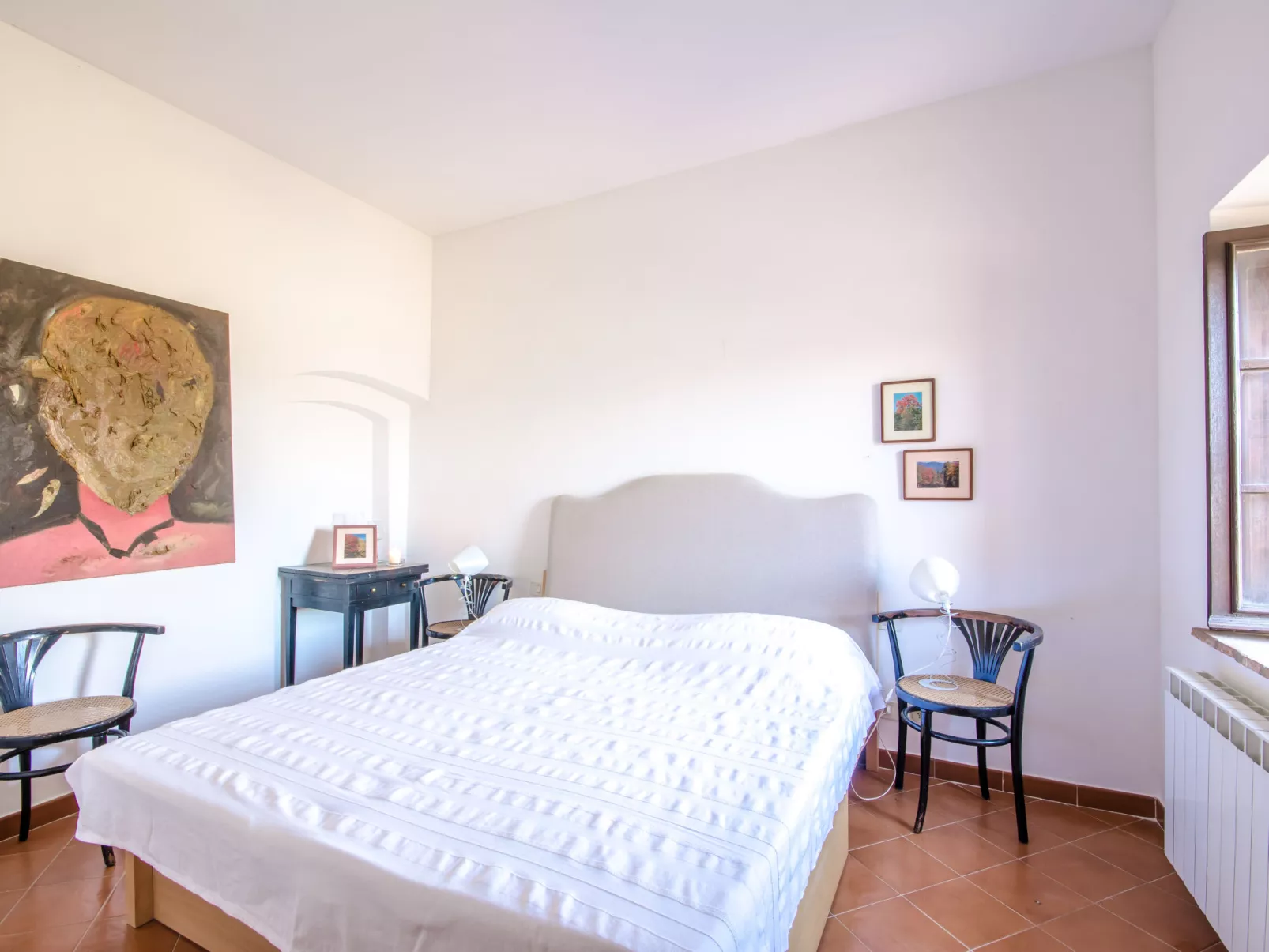 Borgo-Inside