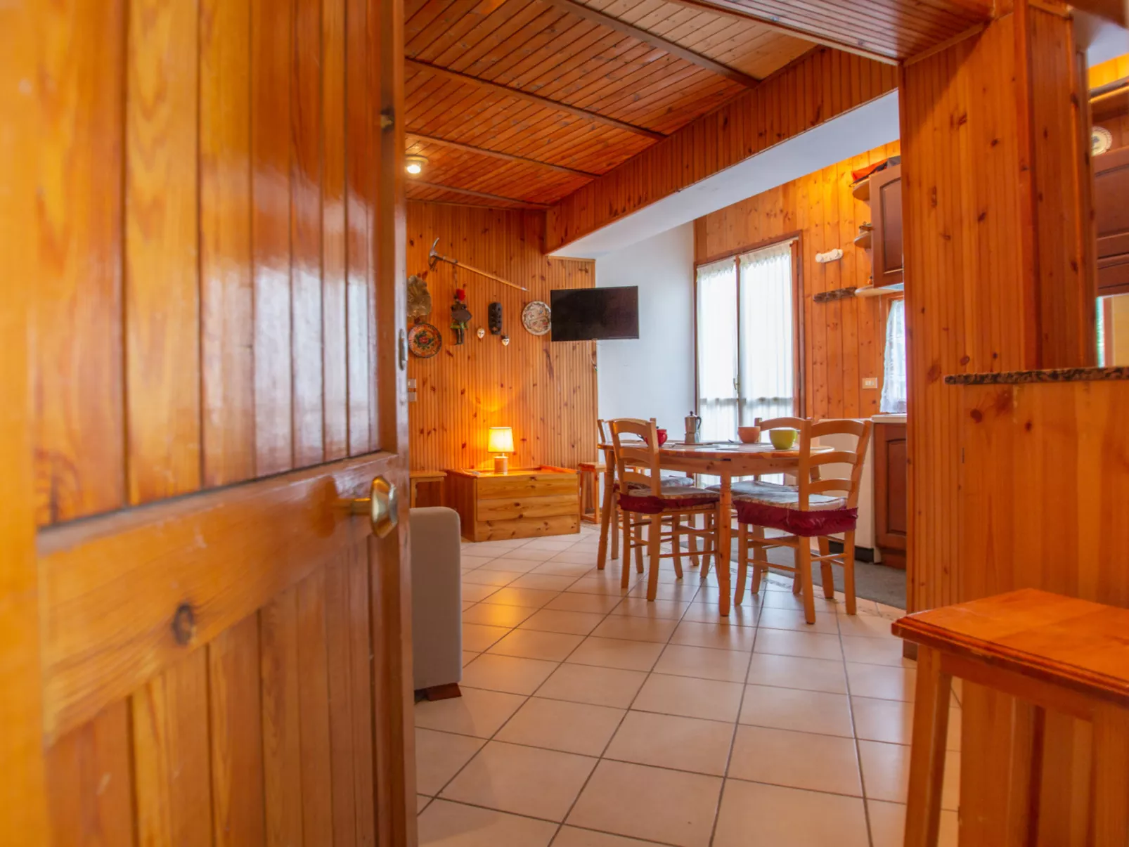 La Collina-Dedans