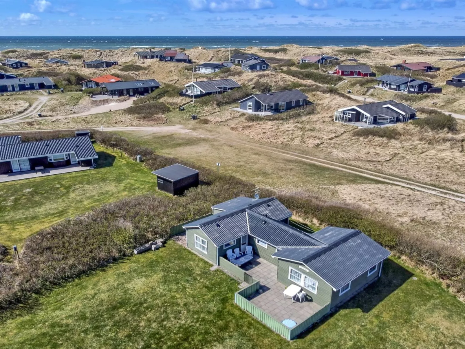 "Nore" - 350m from the sea-Inside