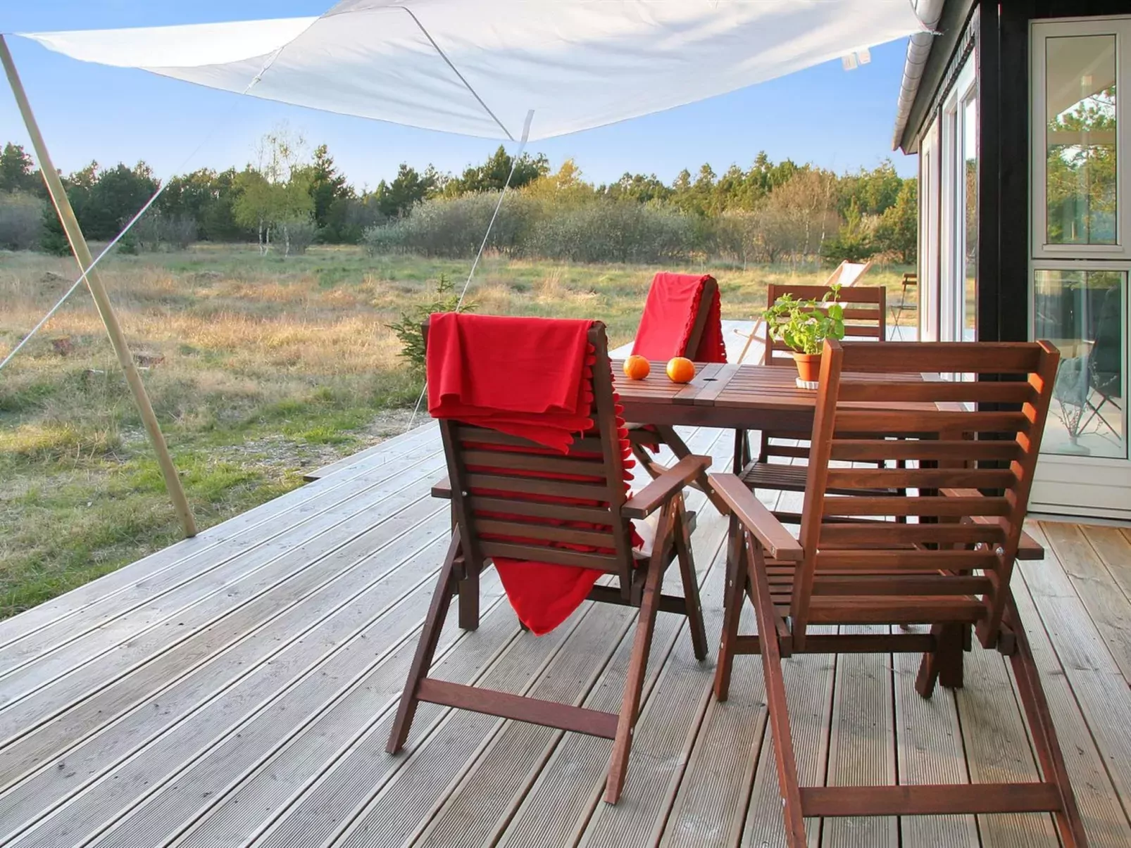 "Melinda" - 2km from the sea-Outside