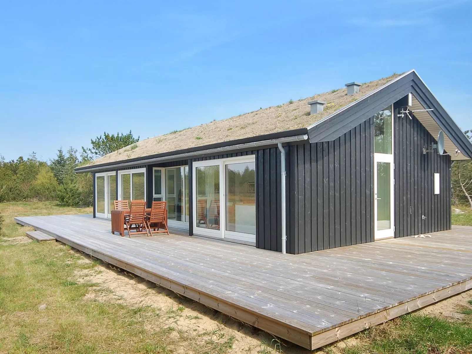 "Melinda" - 2km from the sea-Outside