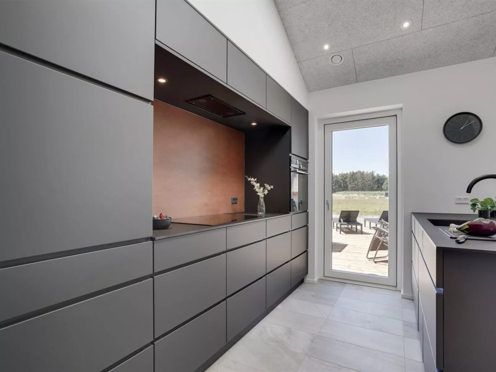 "Ambra" - 950m from the sea-Inside