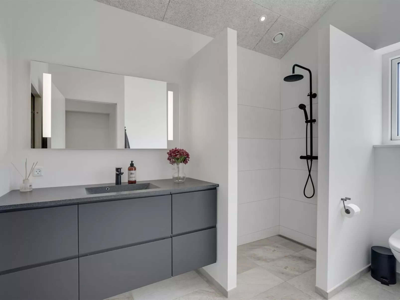 "Ambra" - 950m from the sea-Inside