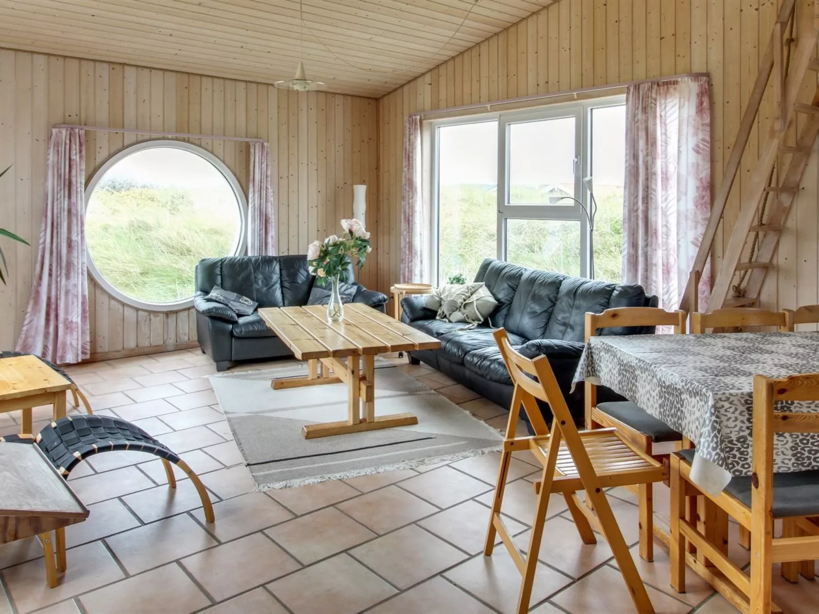 "Dennik" - 100m from the sea-Inside